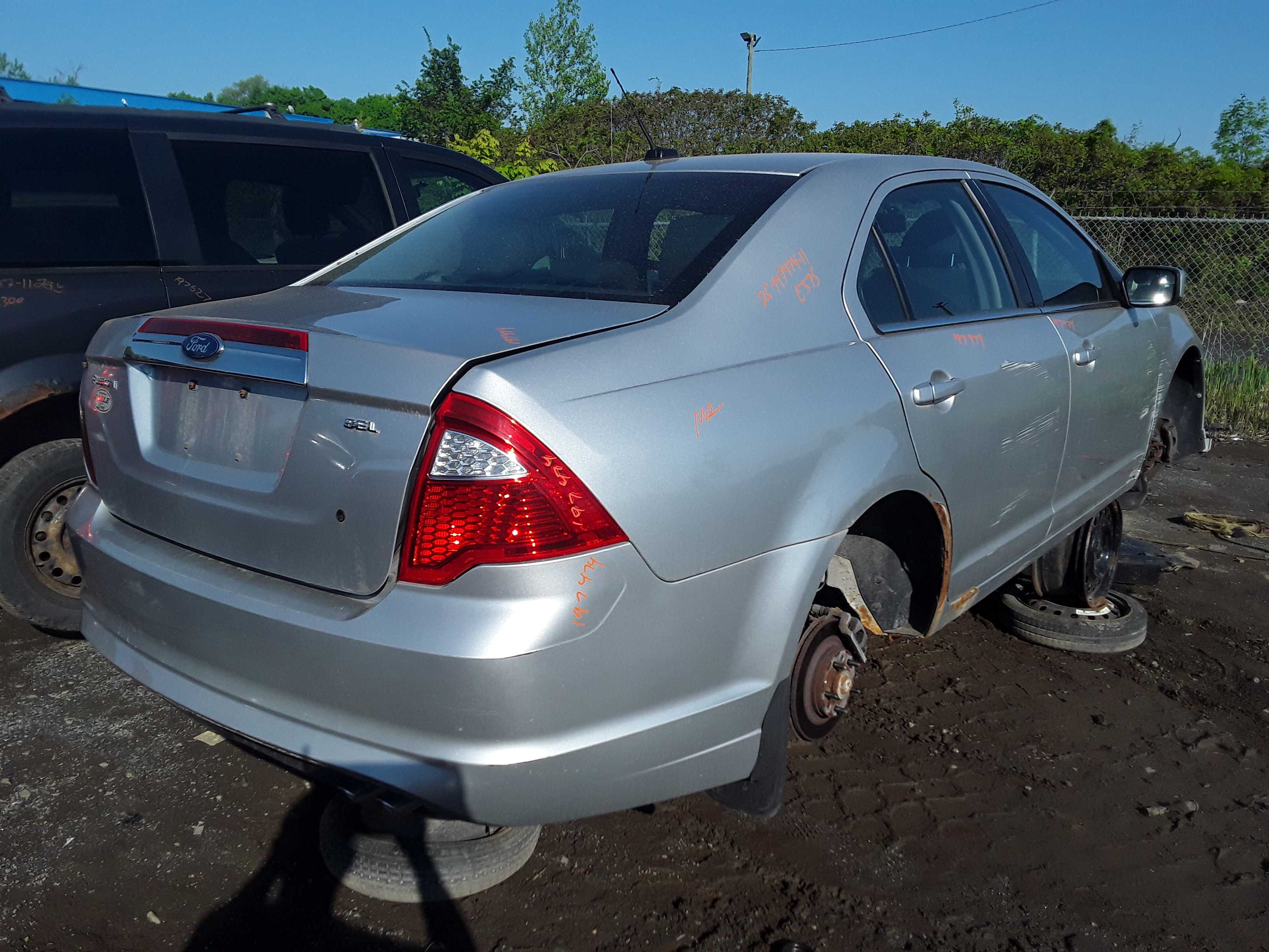 FORD FUSION 2011