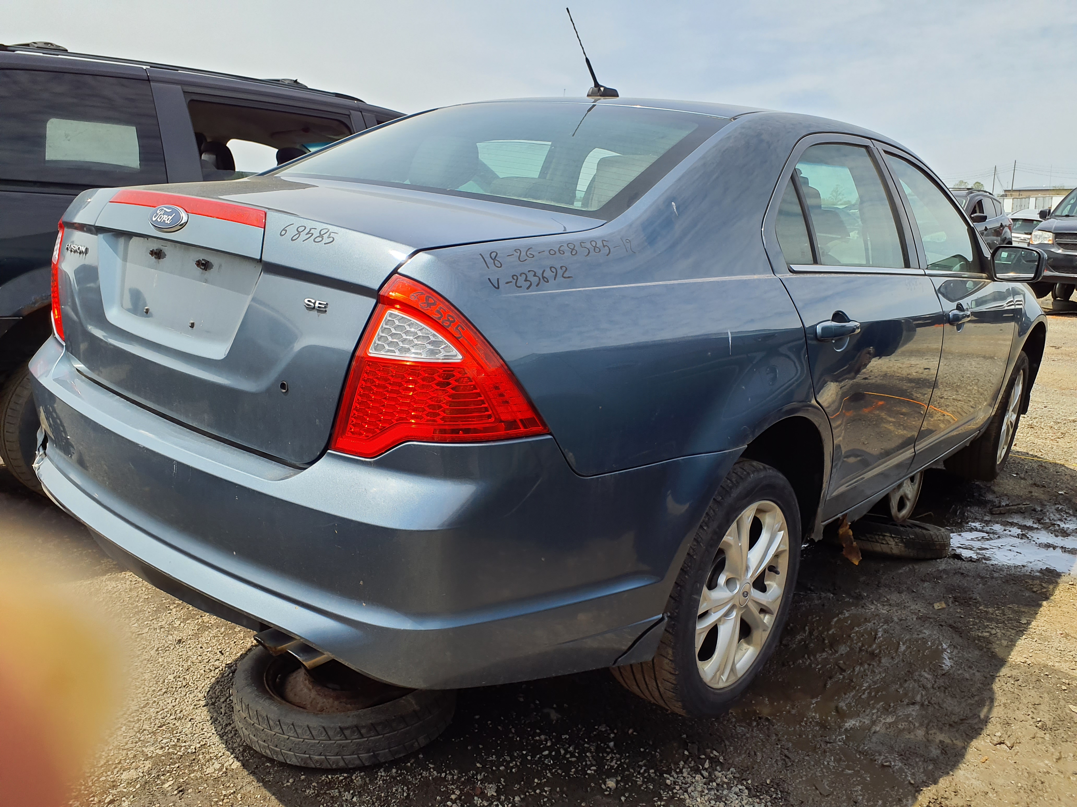 FORD FUSION 2012