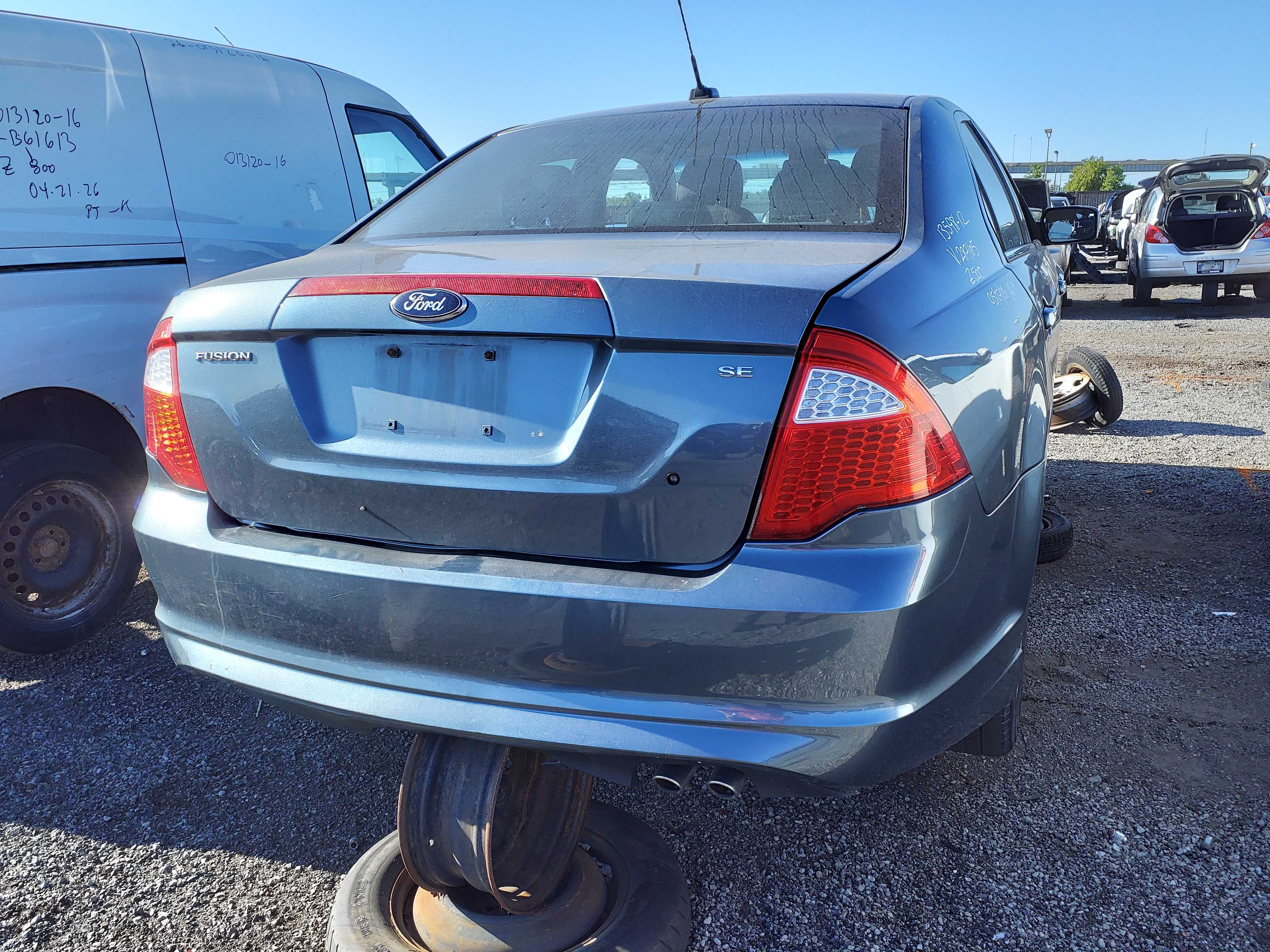 FORD FUSION 2012