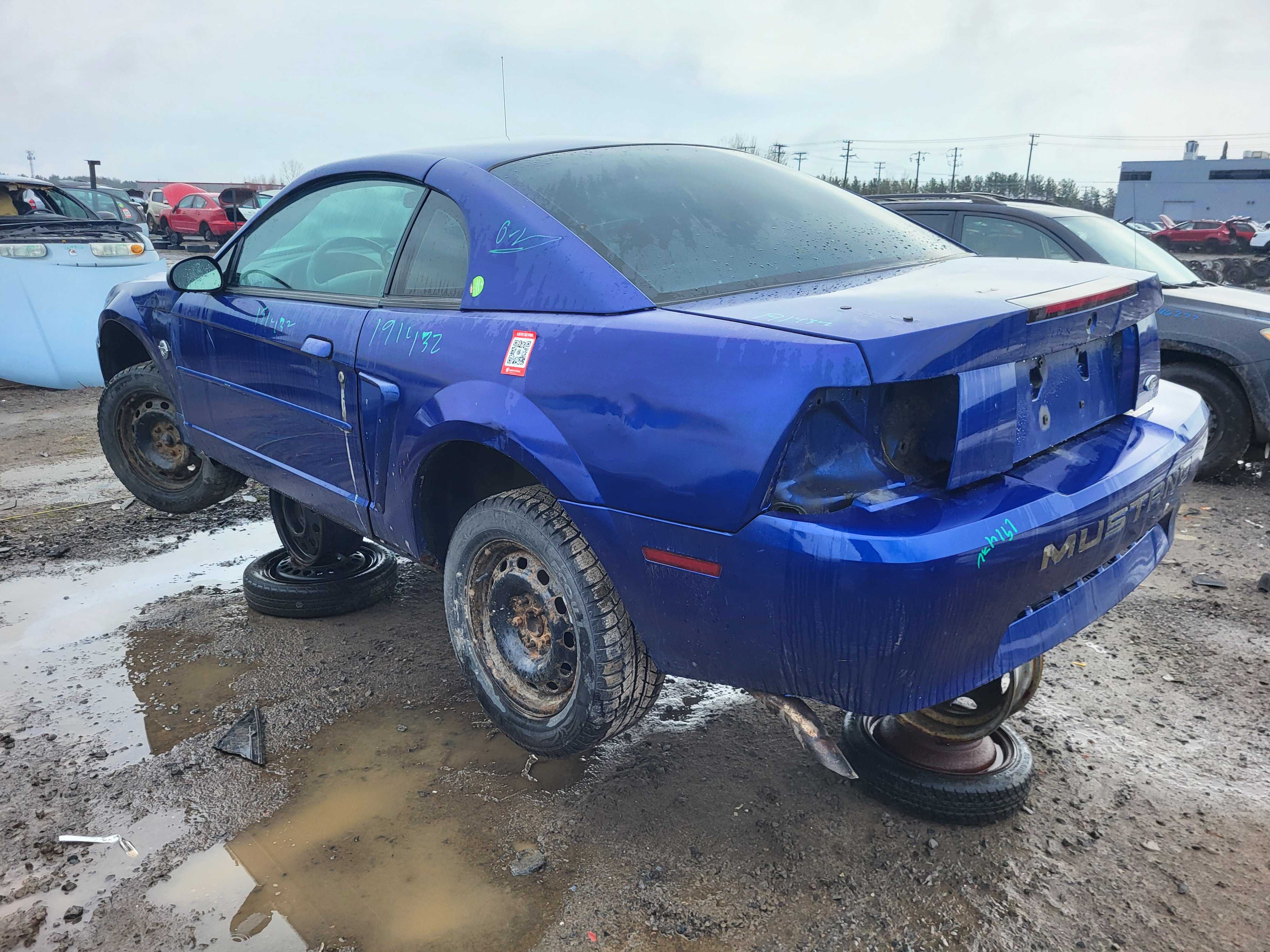 FORD MUSTANG 2004