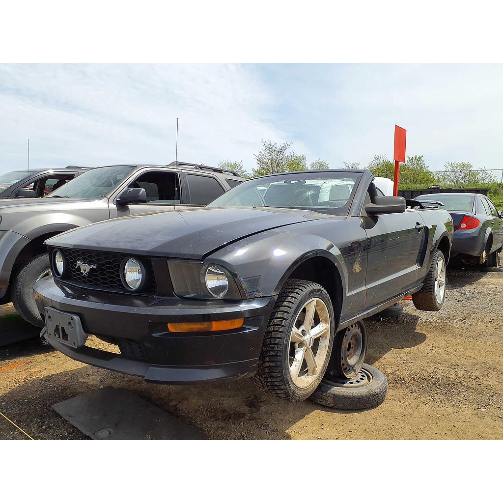 FORD MUSTANG 2008