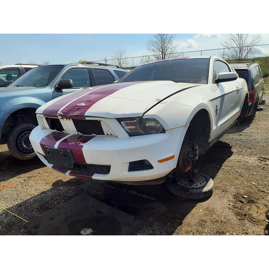 FORD MUSTANG 2011