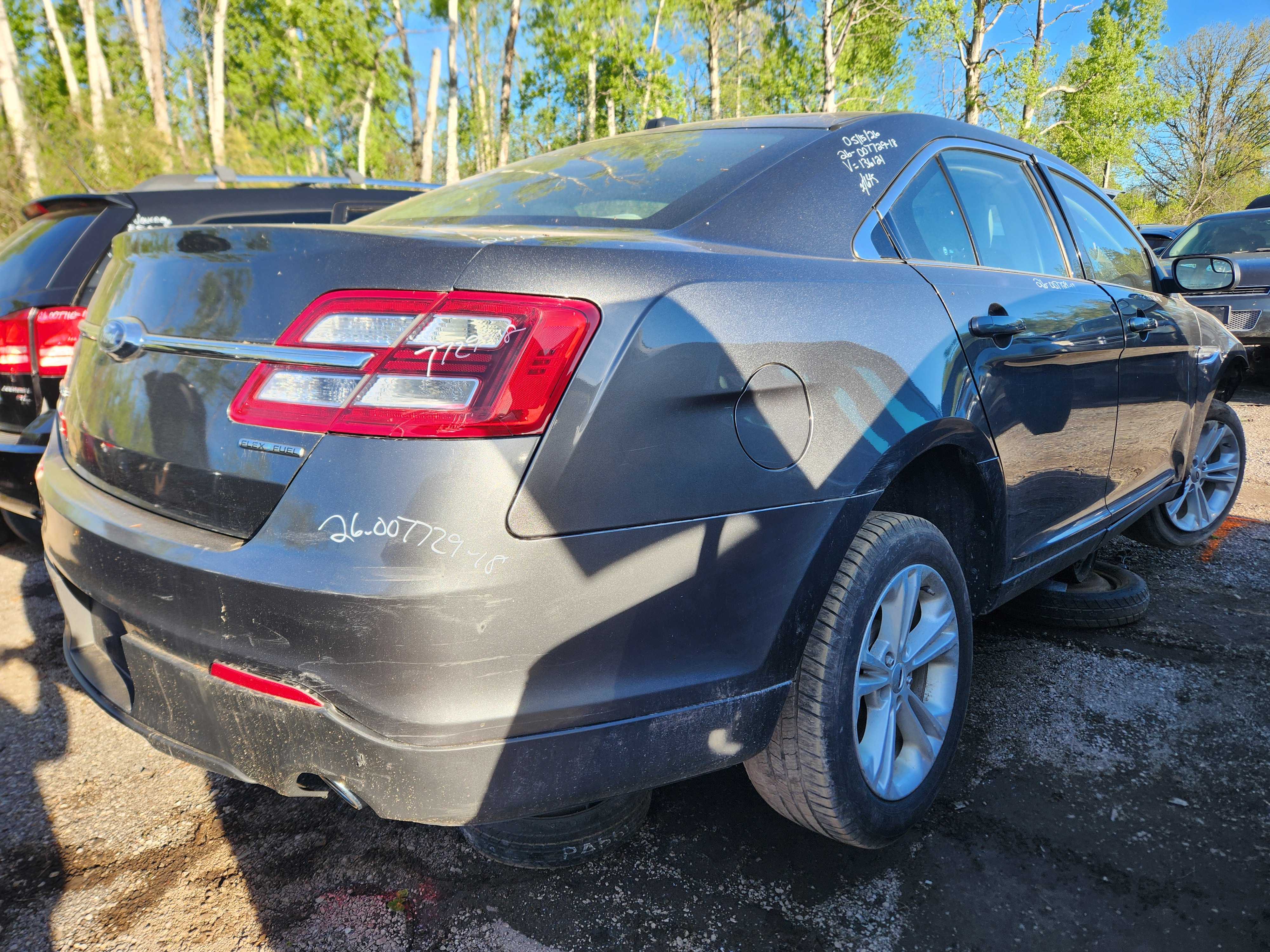 FORD TAURUS 2018