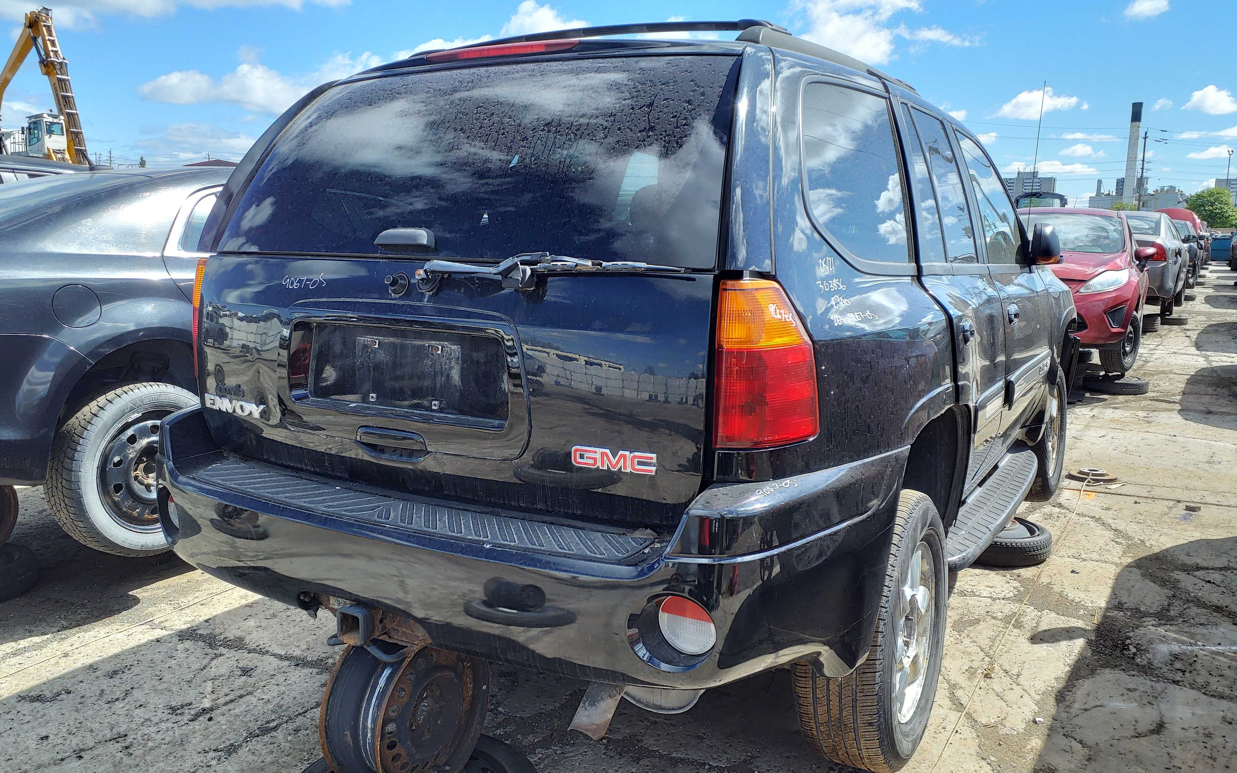 GMC ENVOY 2005