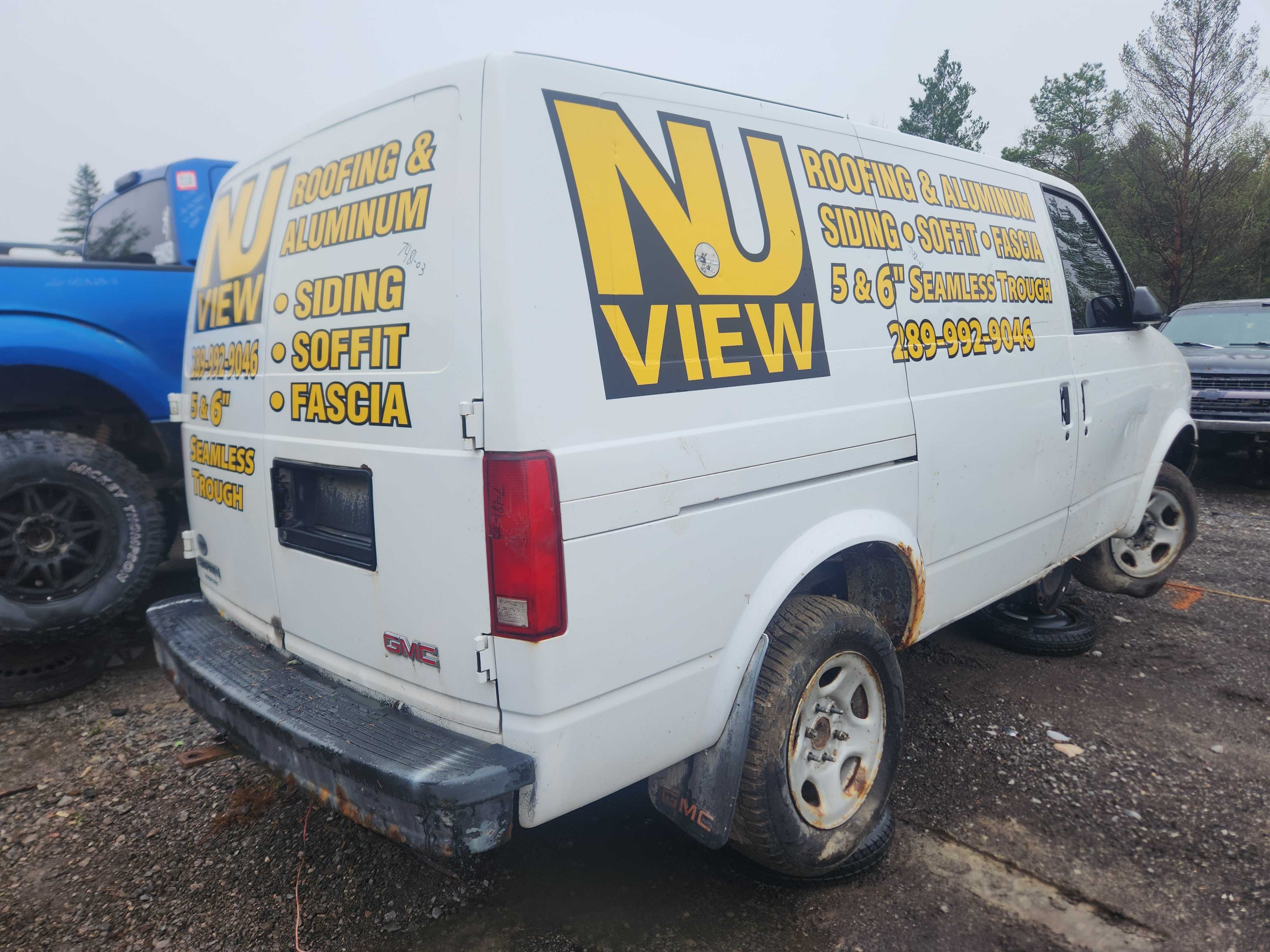 GMC SAFARI 2003
