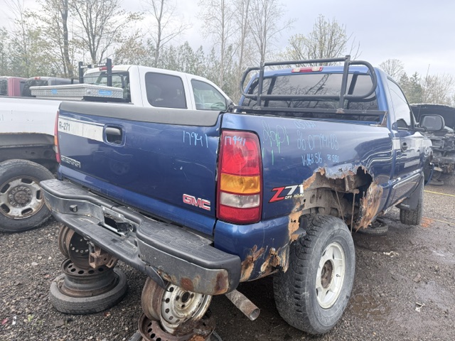 GMC SIERRA 1500 2003