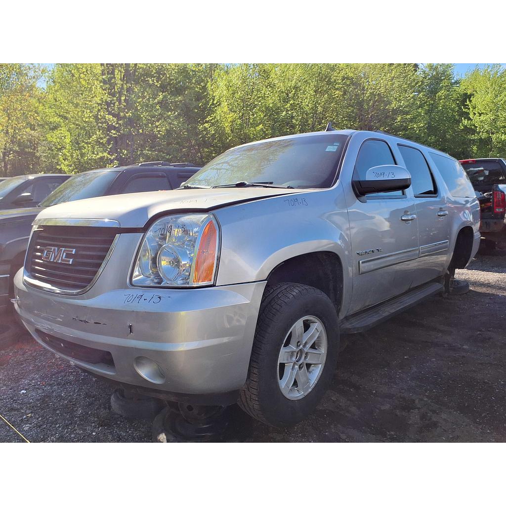 GMC YUKON 2013