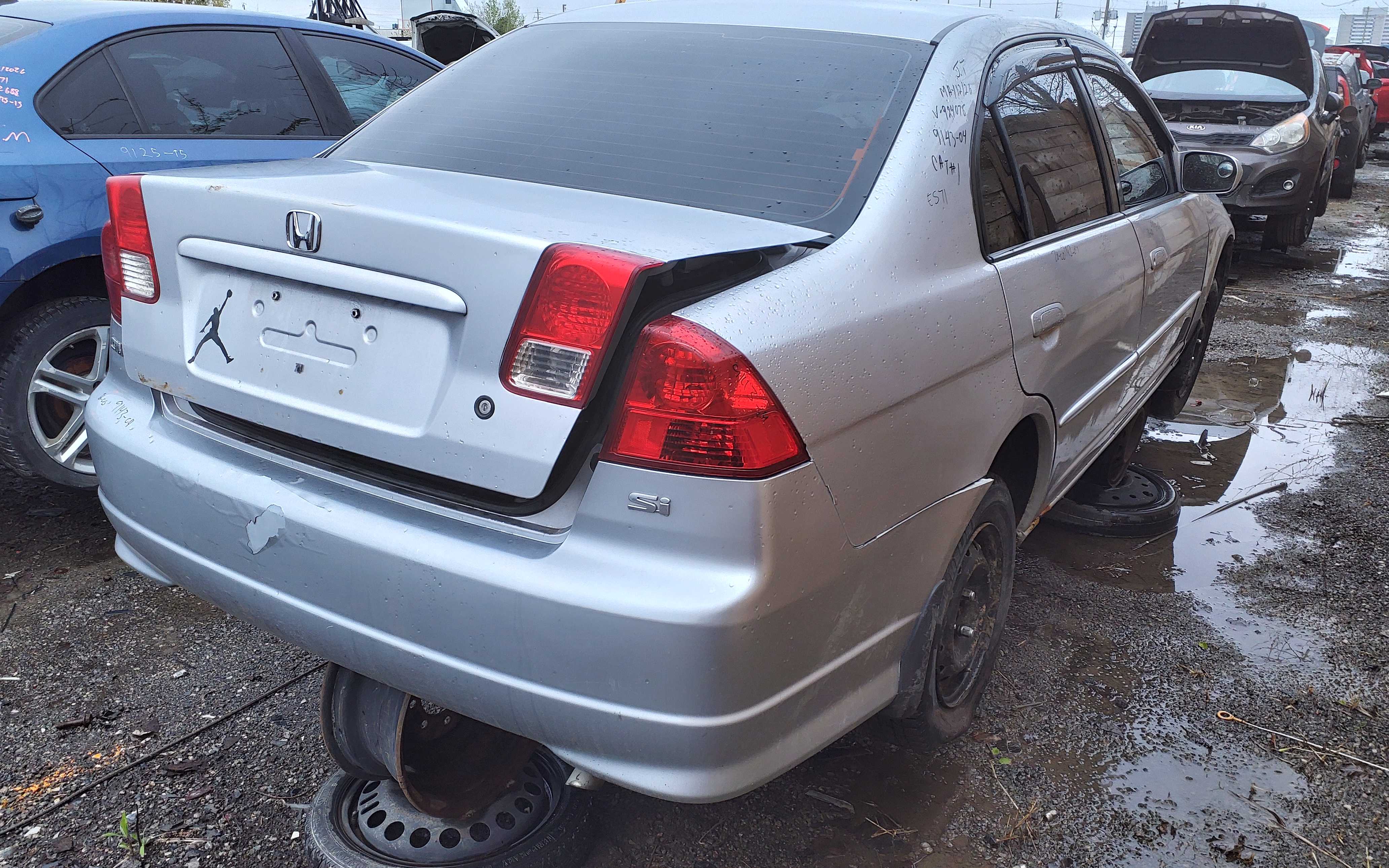 HONDA CIVIC 2004