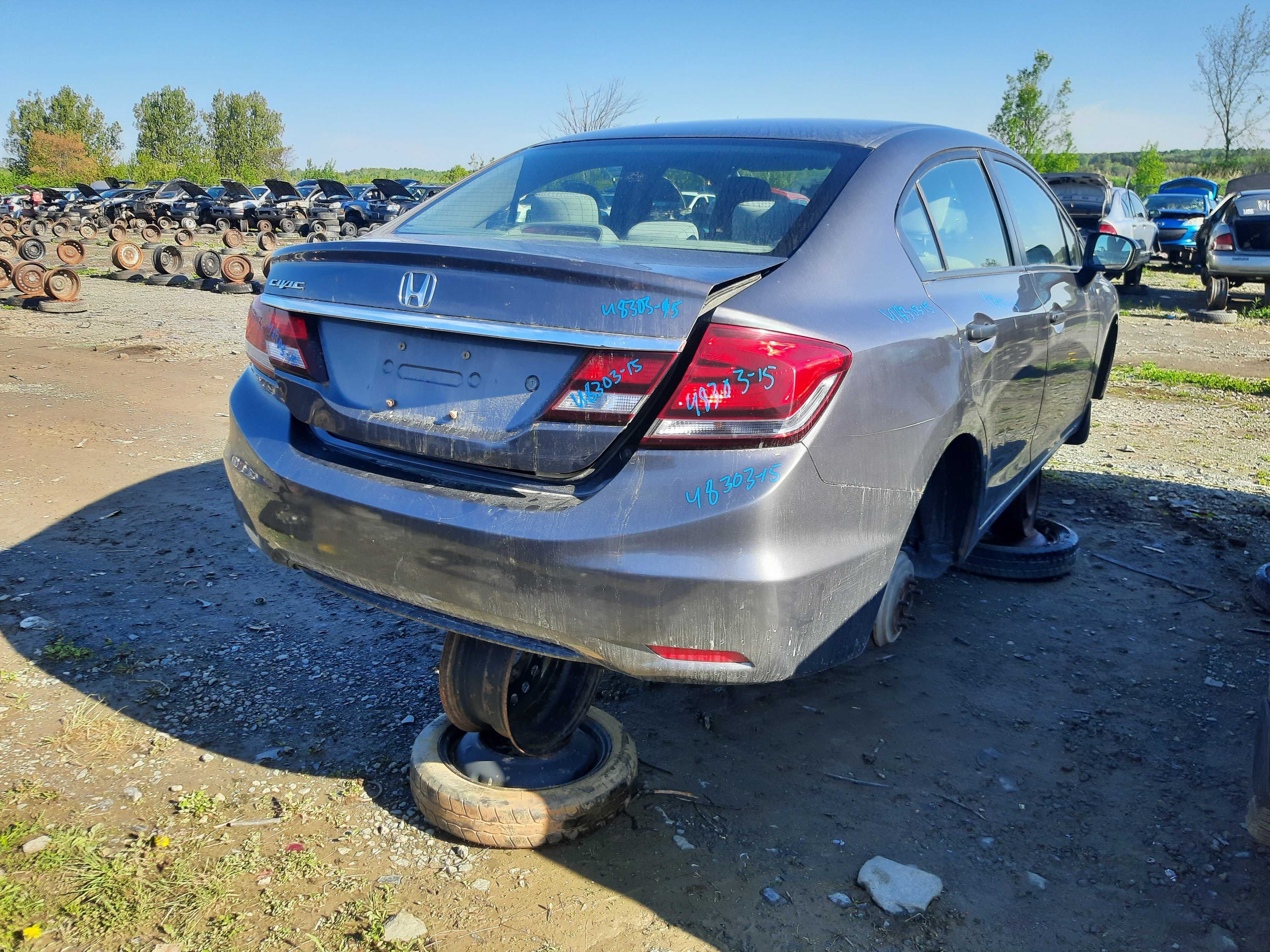 HONDA CIVIC 2015