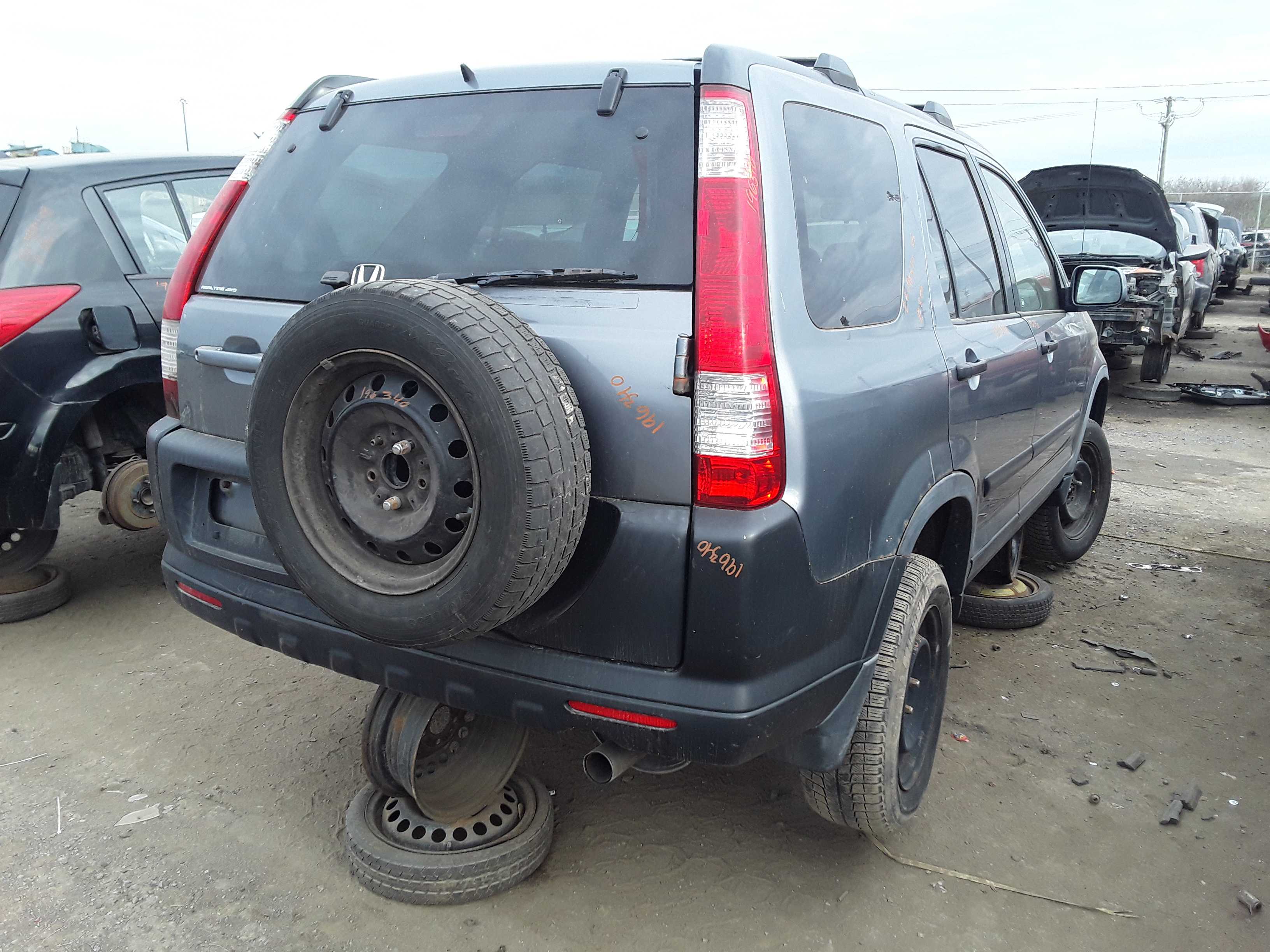 HONDA CR-V 2005