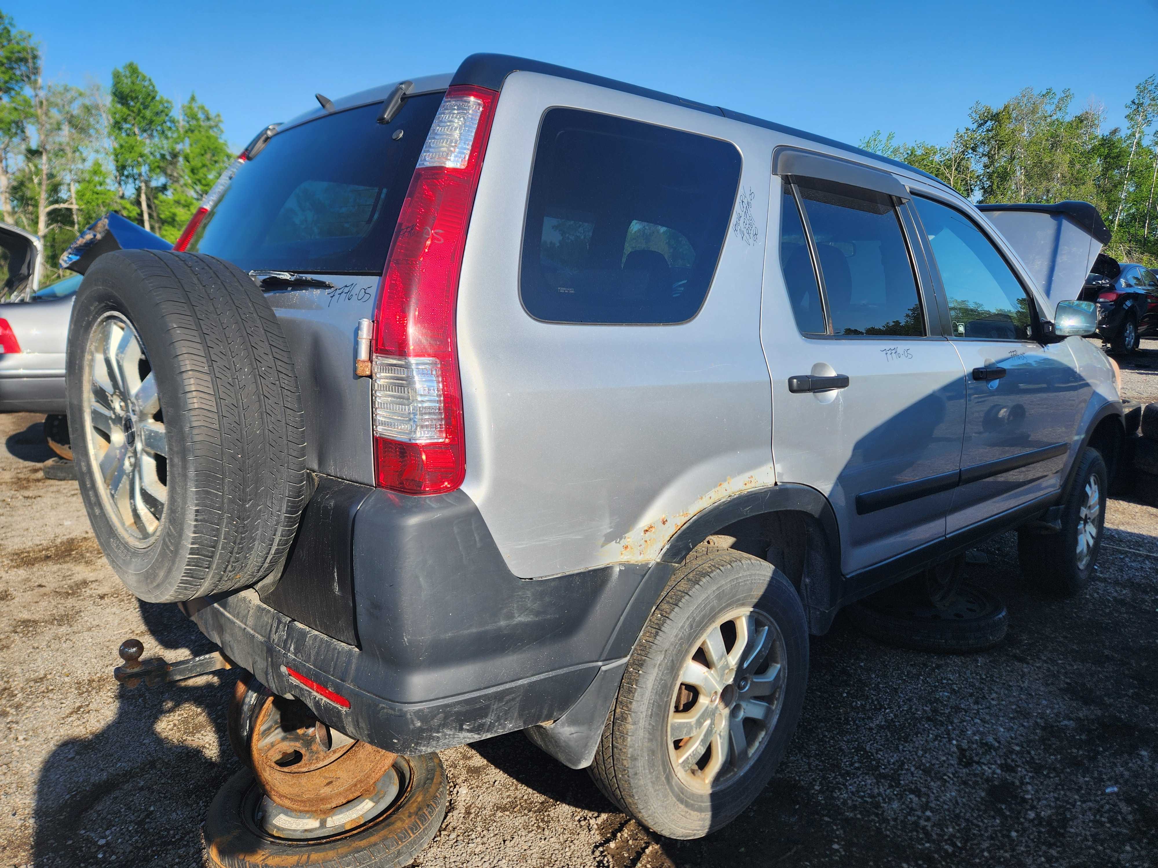 HONDA CR-V 2005