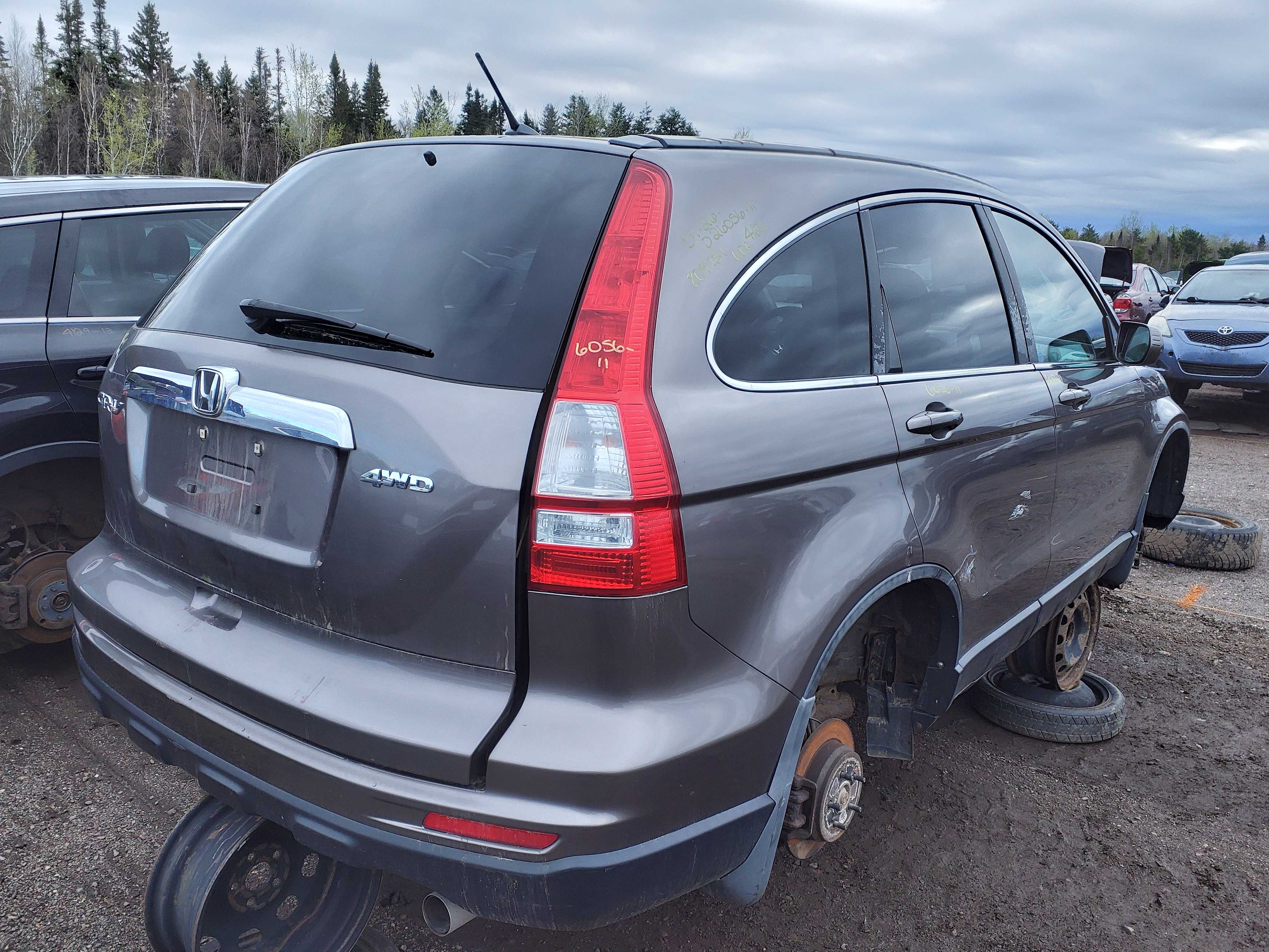 HONDA CR-V 2011