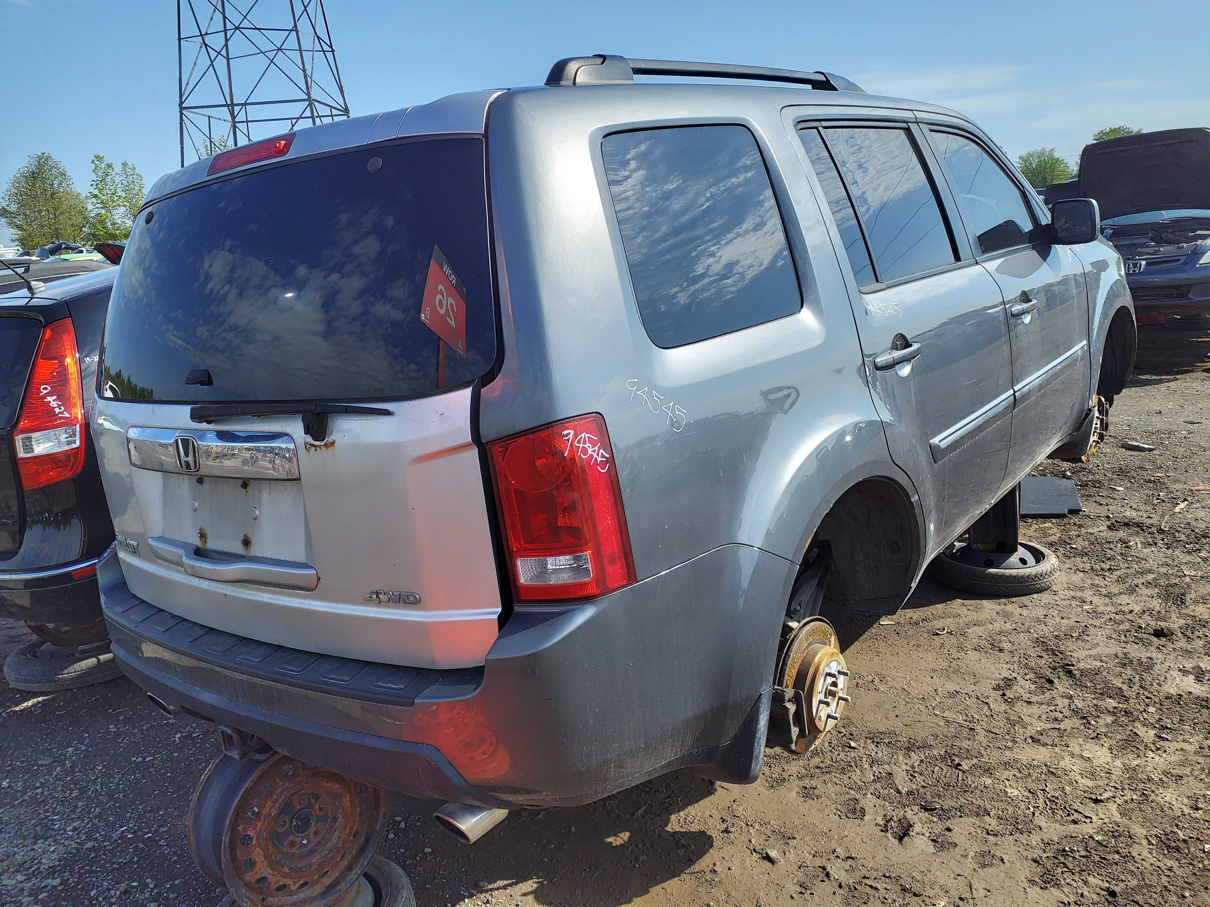 HONDA PILOT 2011