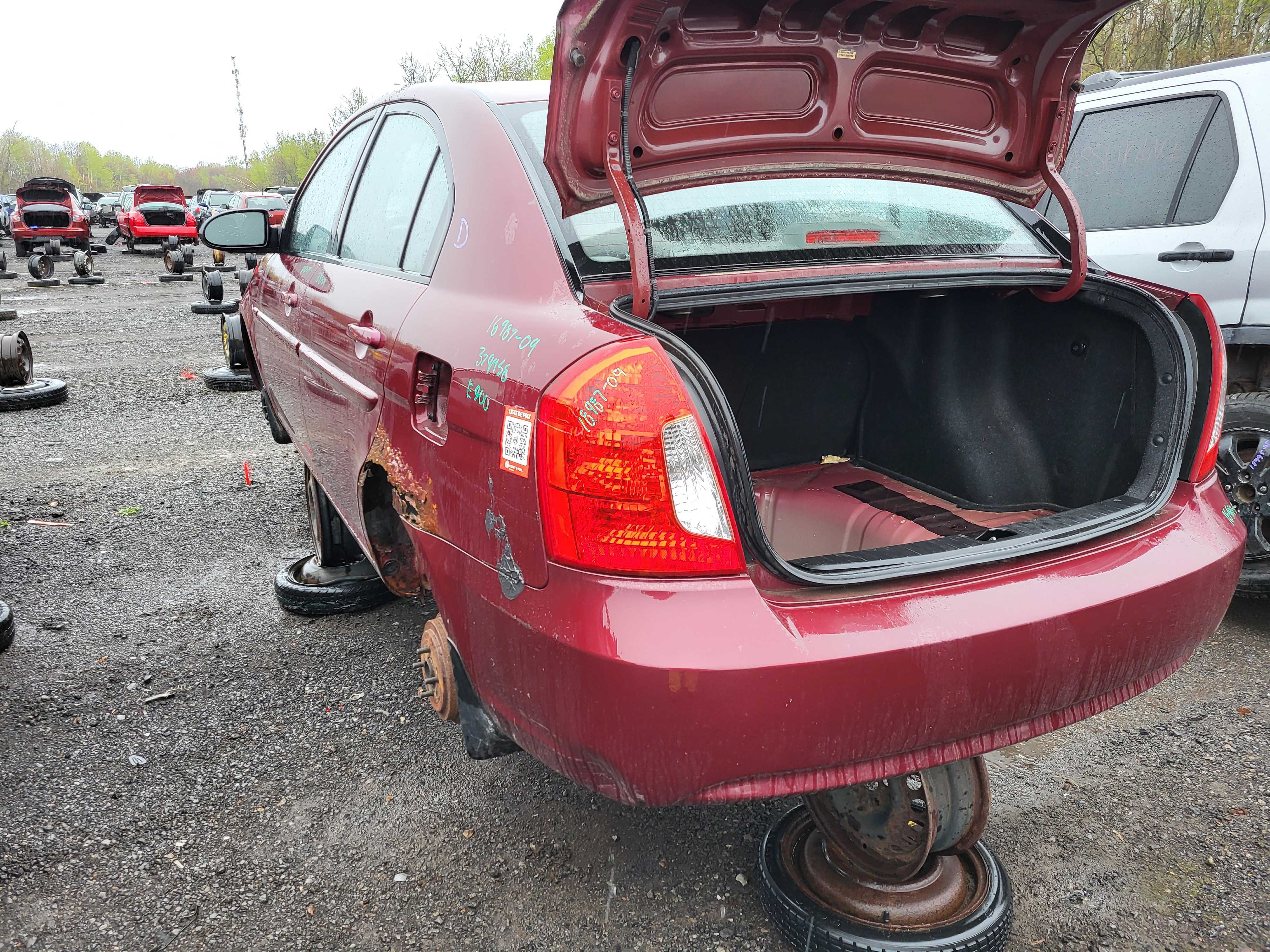 HYUNDAI ACCENT 2009