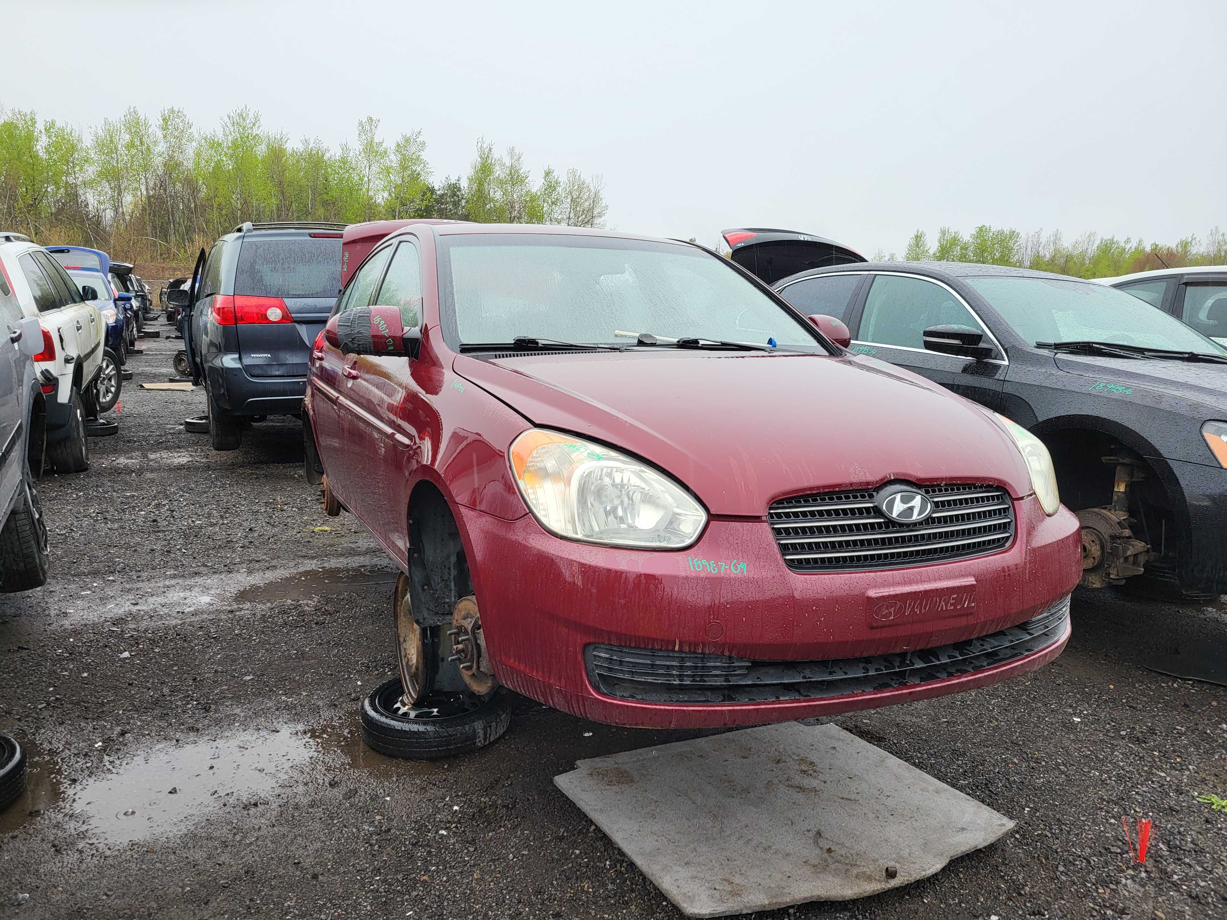 HYUNDAI ACCENT 2009