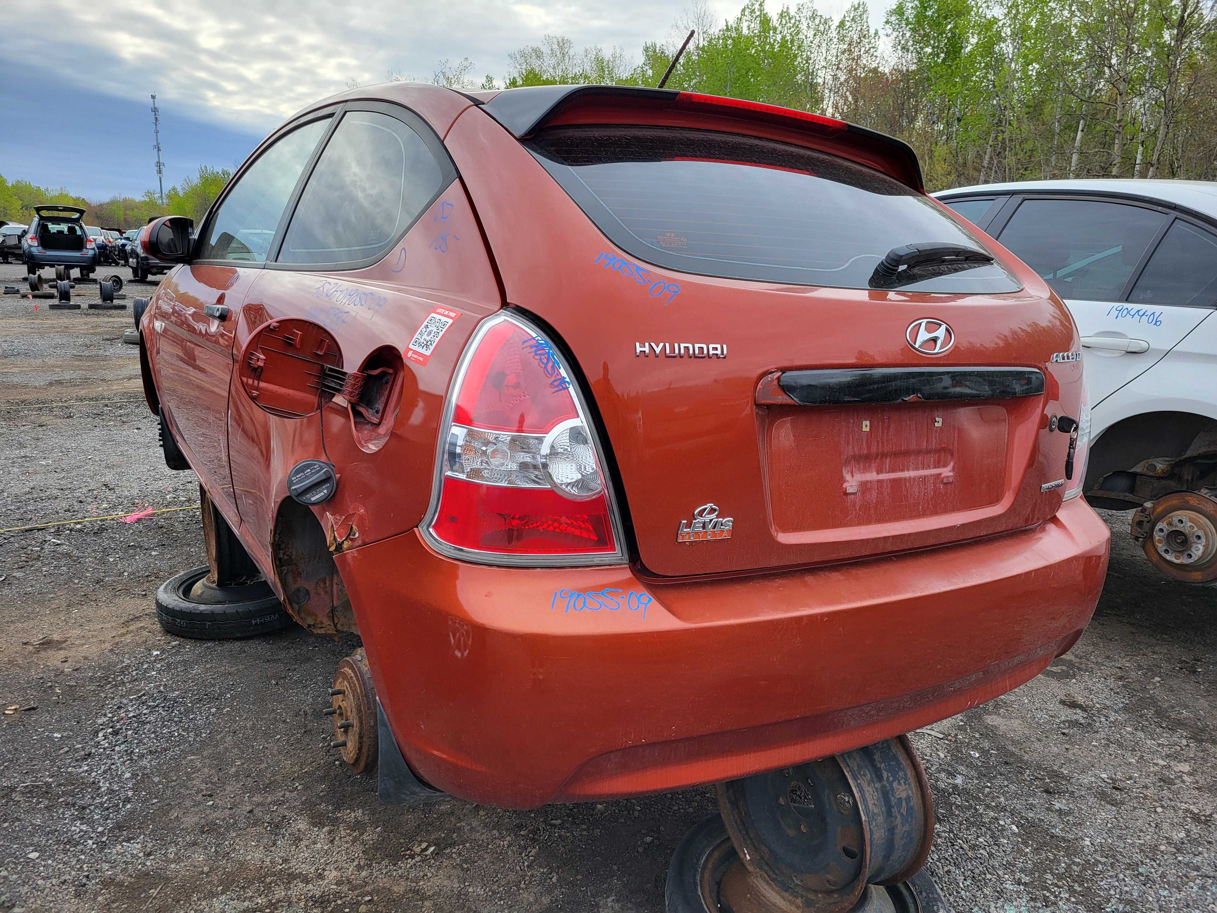 HYUNDAI ACCENT 2009
