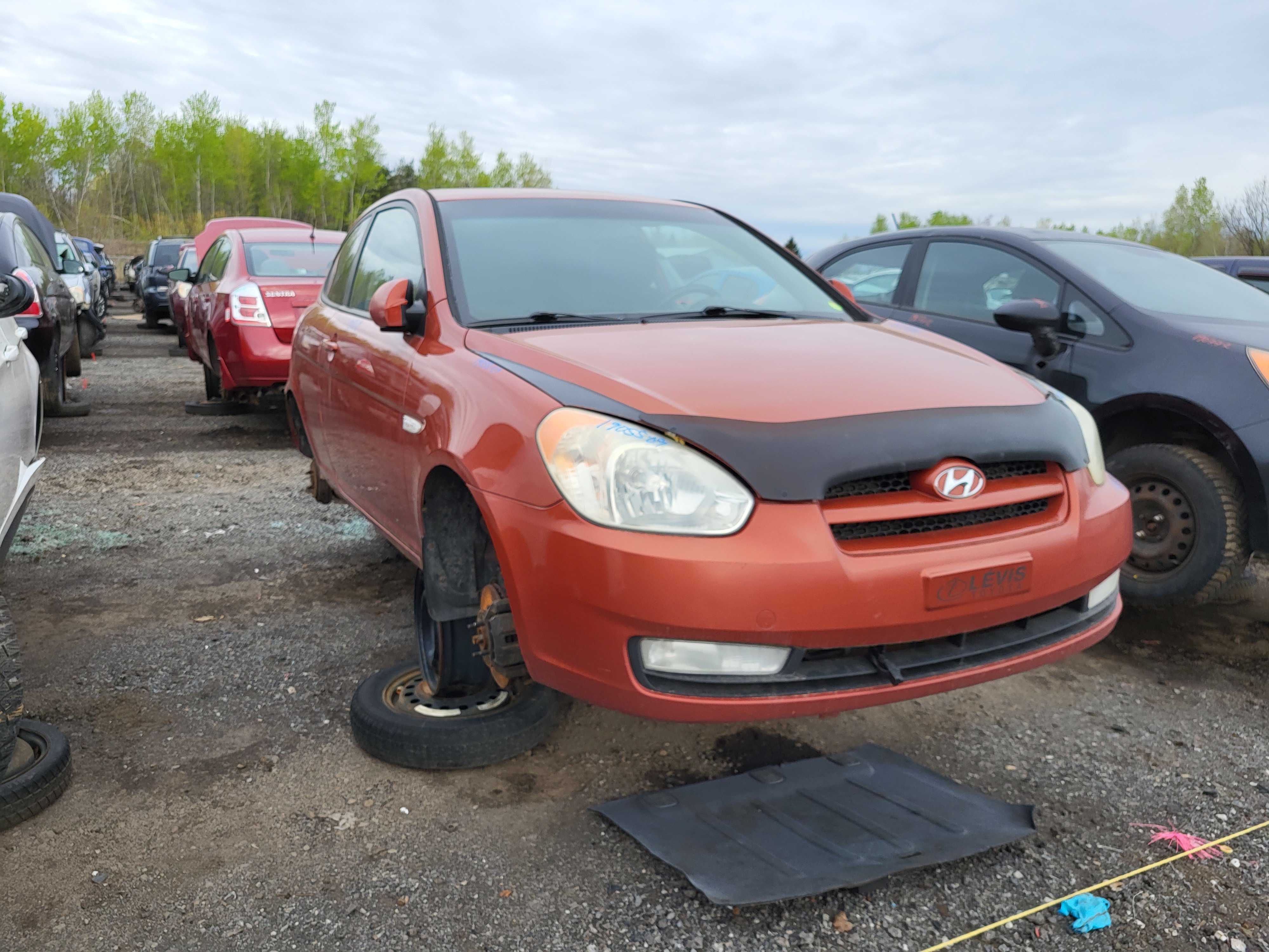 HYUNDAI ACCENT 2009