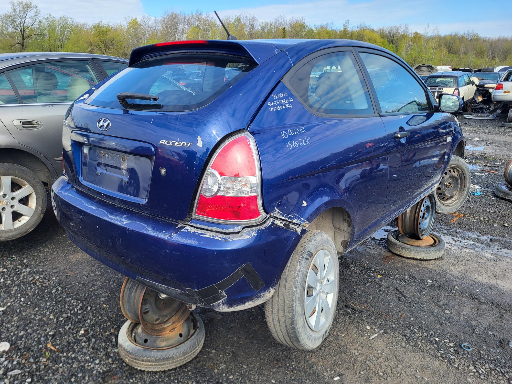 HYUNDAI ACCENT 2010