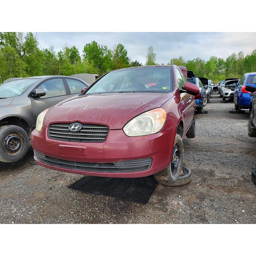 HYUNDAI ACCENT 2010