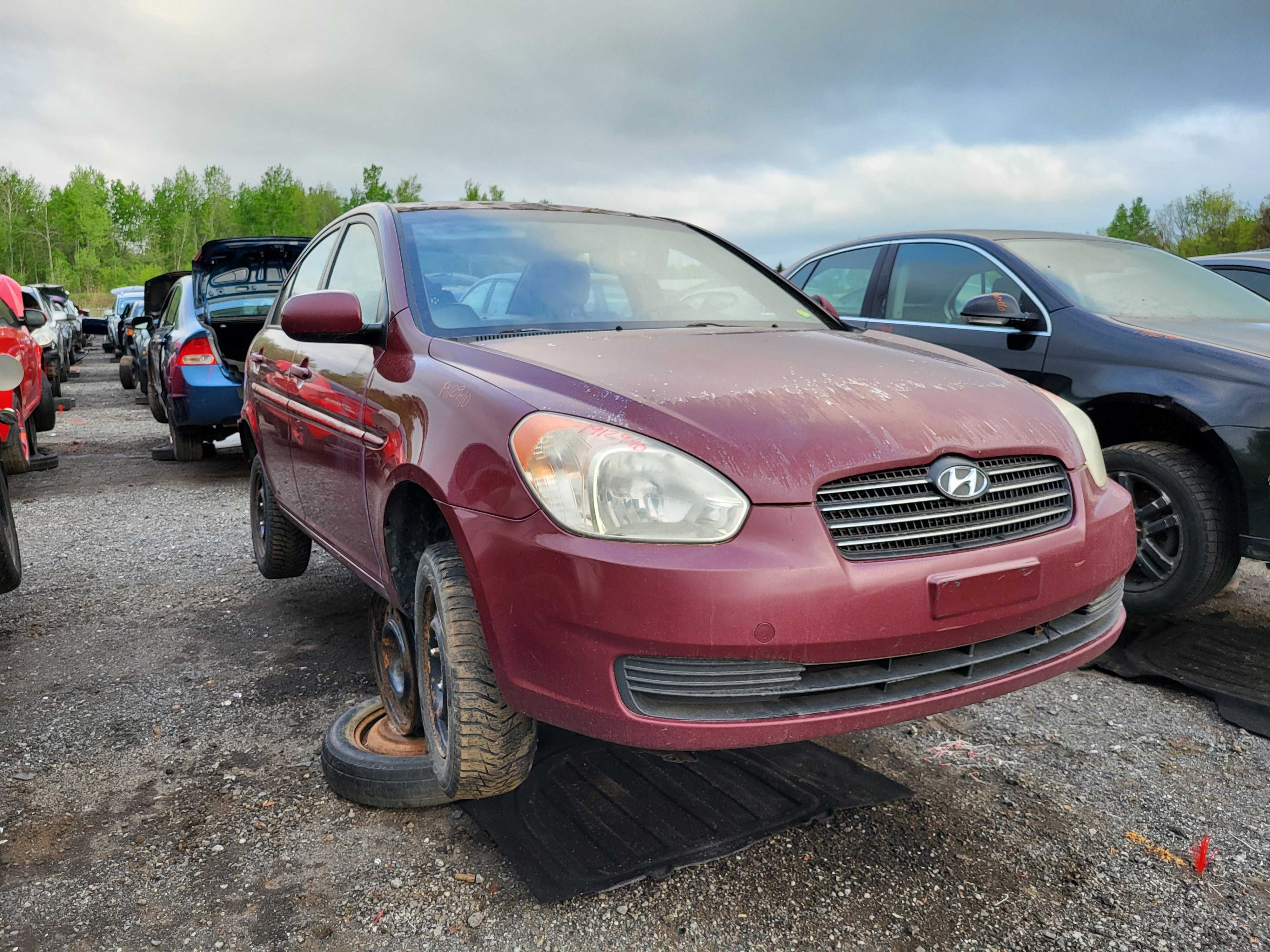 HYUNDAI ACCENT 2010