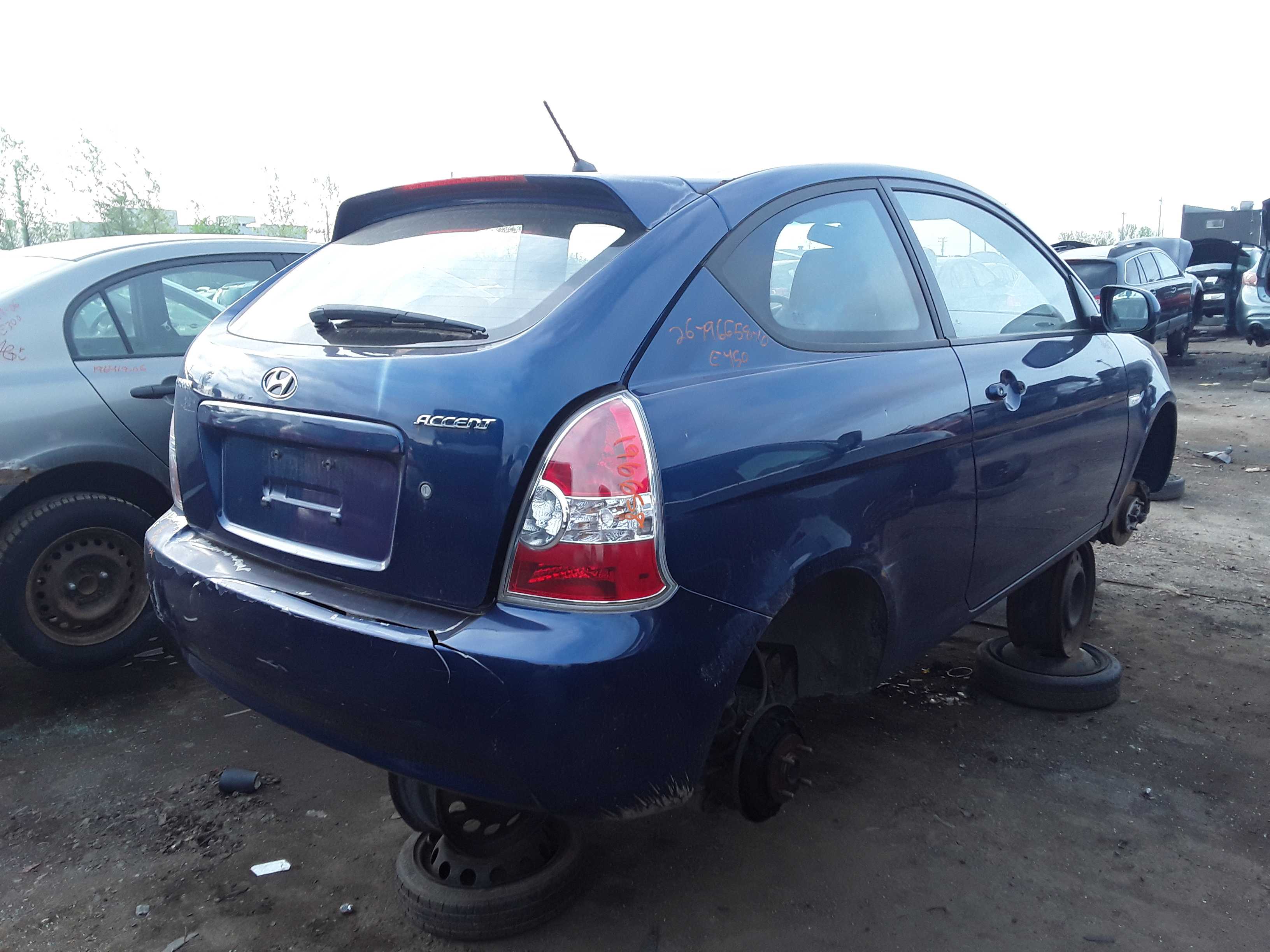 HYUNDAI ACCENT 2010