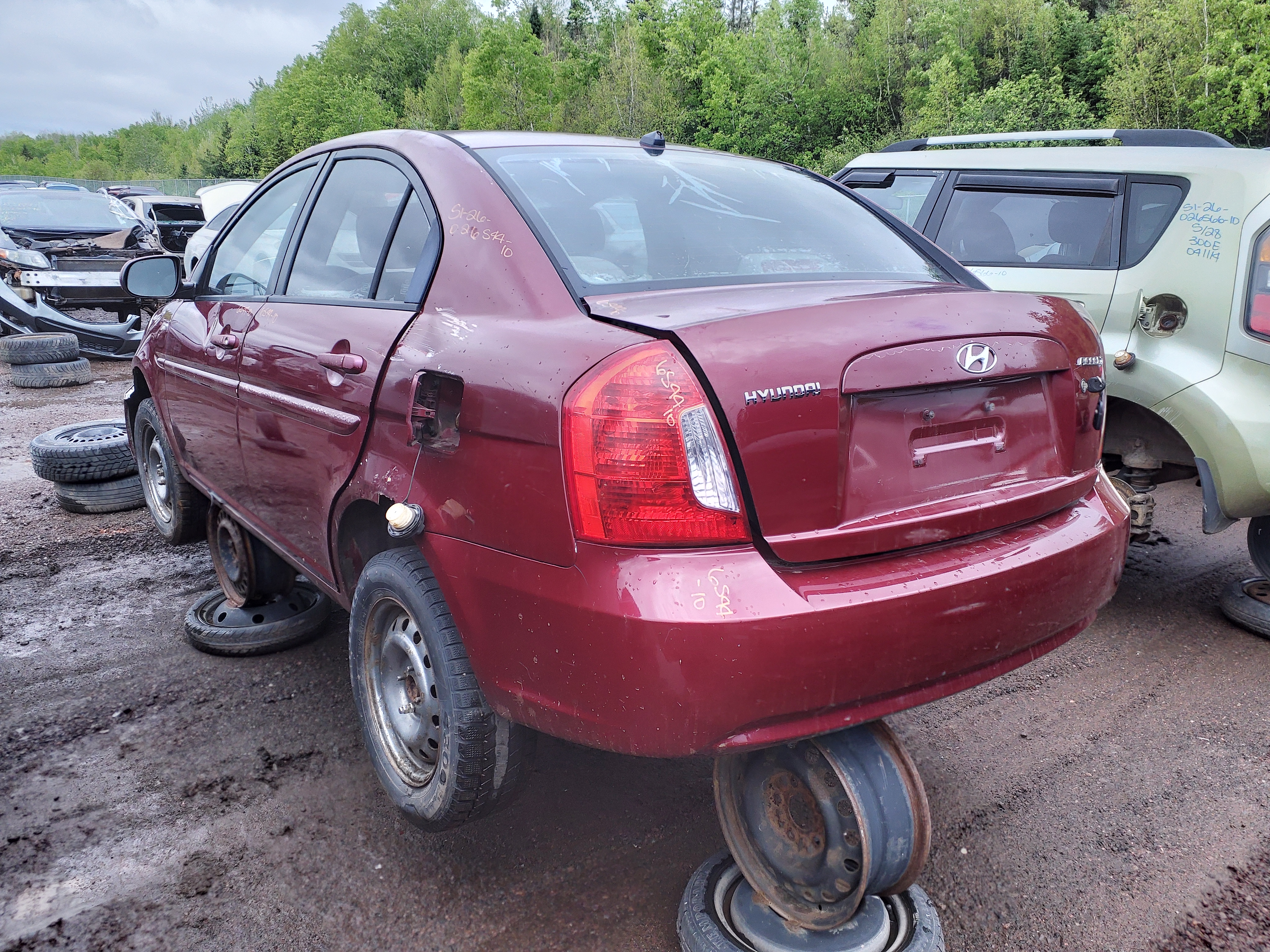 HYUNDAI ACCENT 2010
