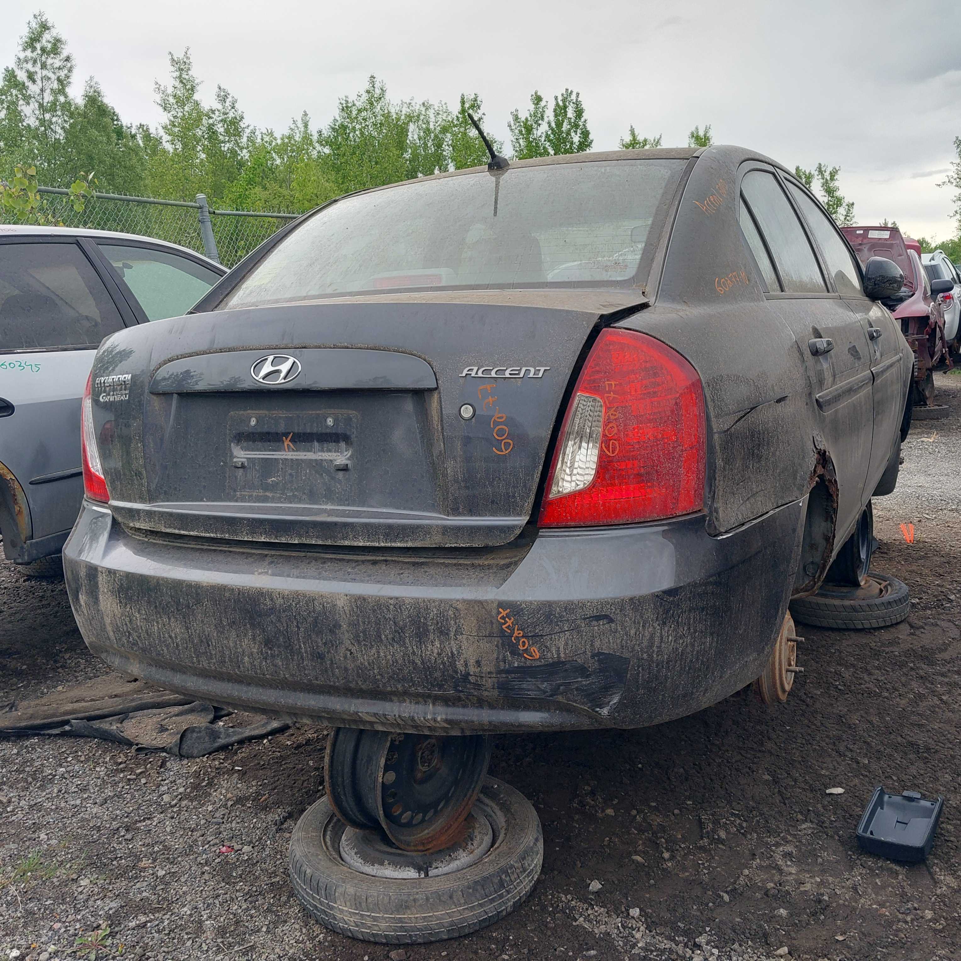 HYUNDAI ACCENT 2010