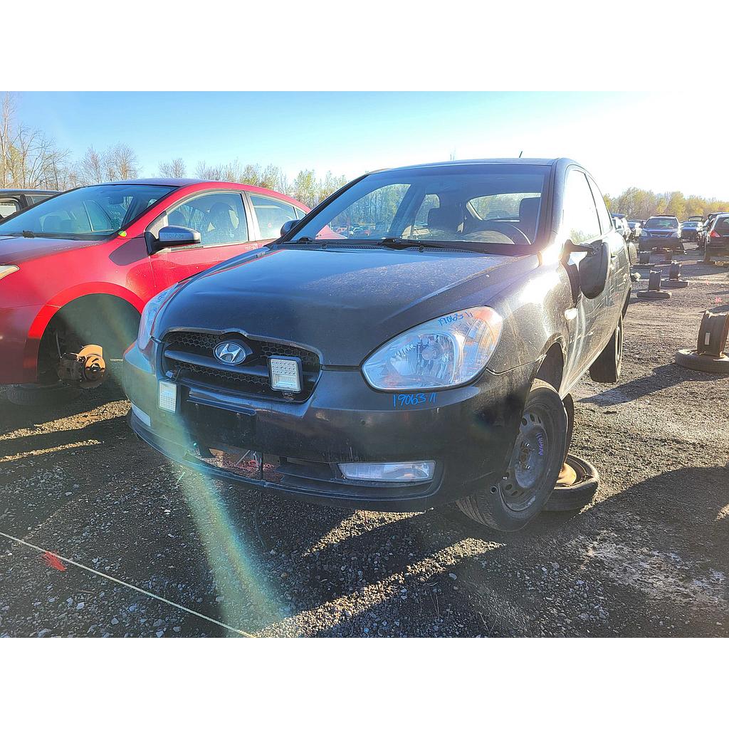HYUNDAI ACCENT 2011