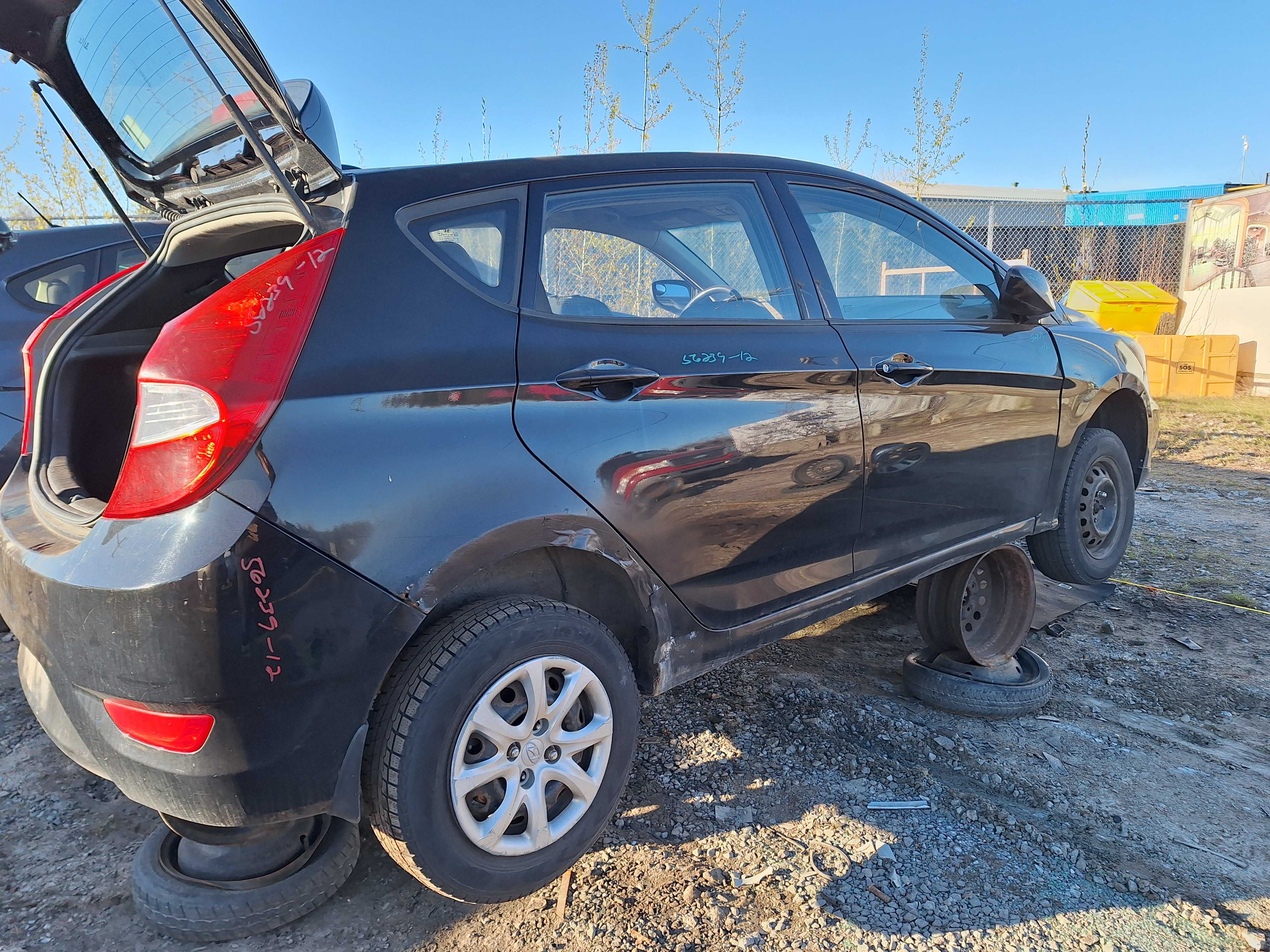 HYUNDAI ACCENT 2012