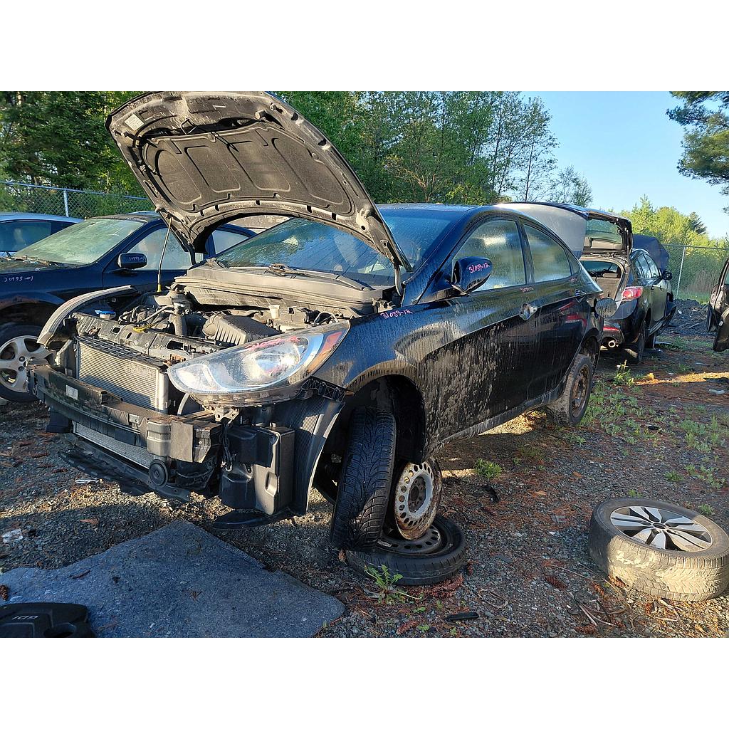 HYUNDAI ACCENT 2012