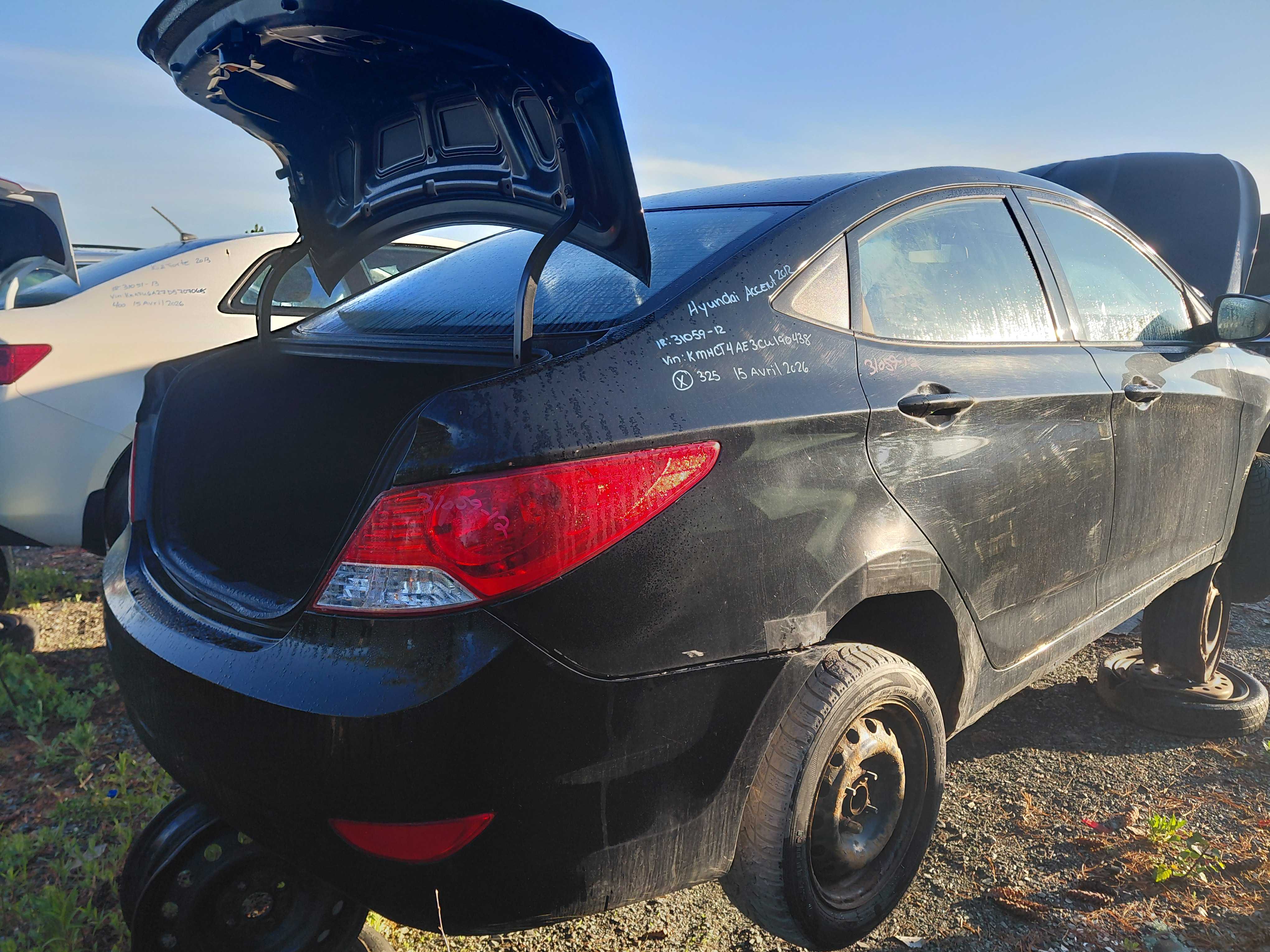 HYUNDAI ACCENT 2012