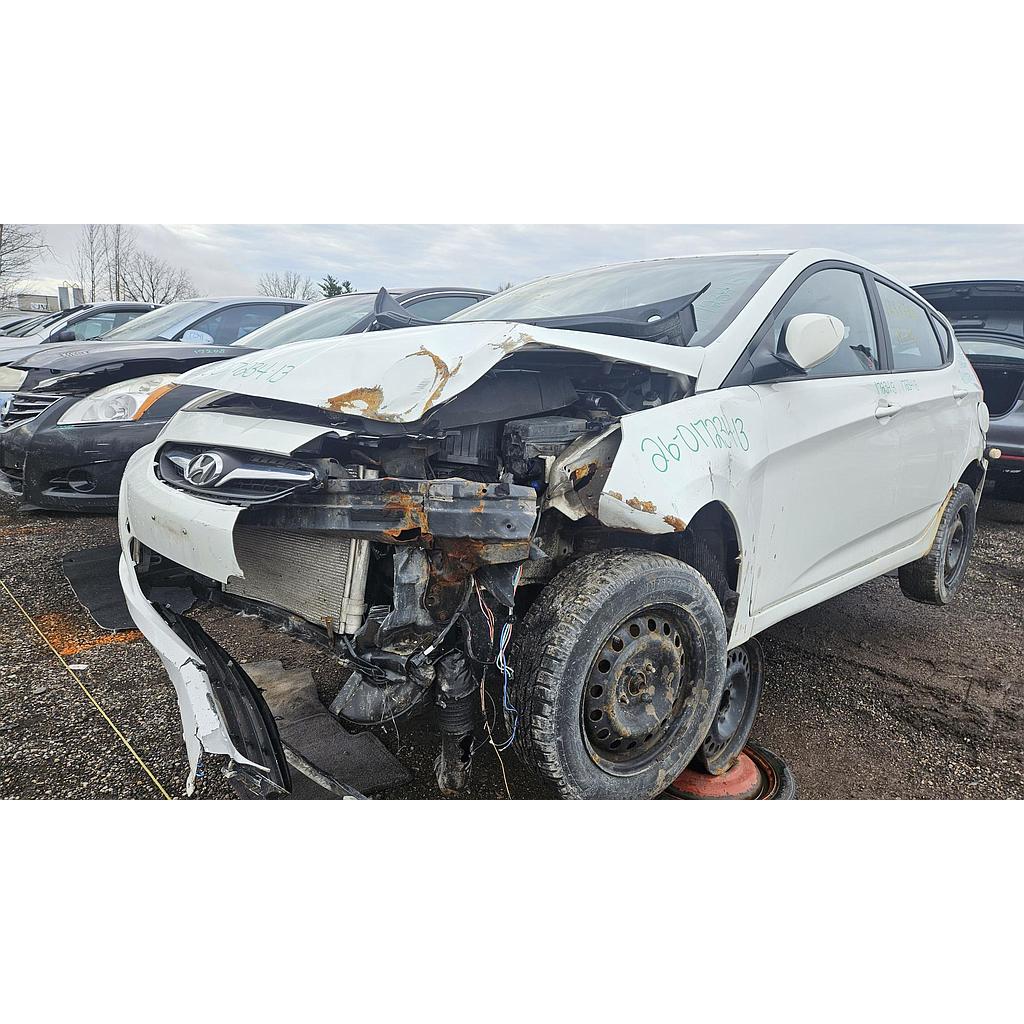 HYUNDAI ACCENT 2013
