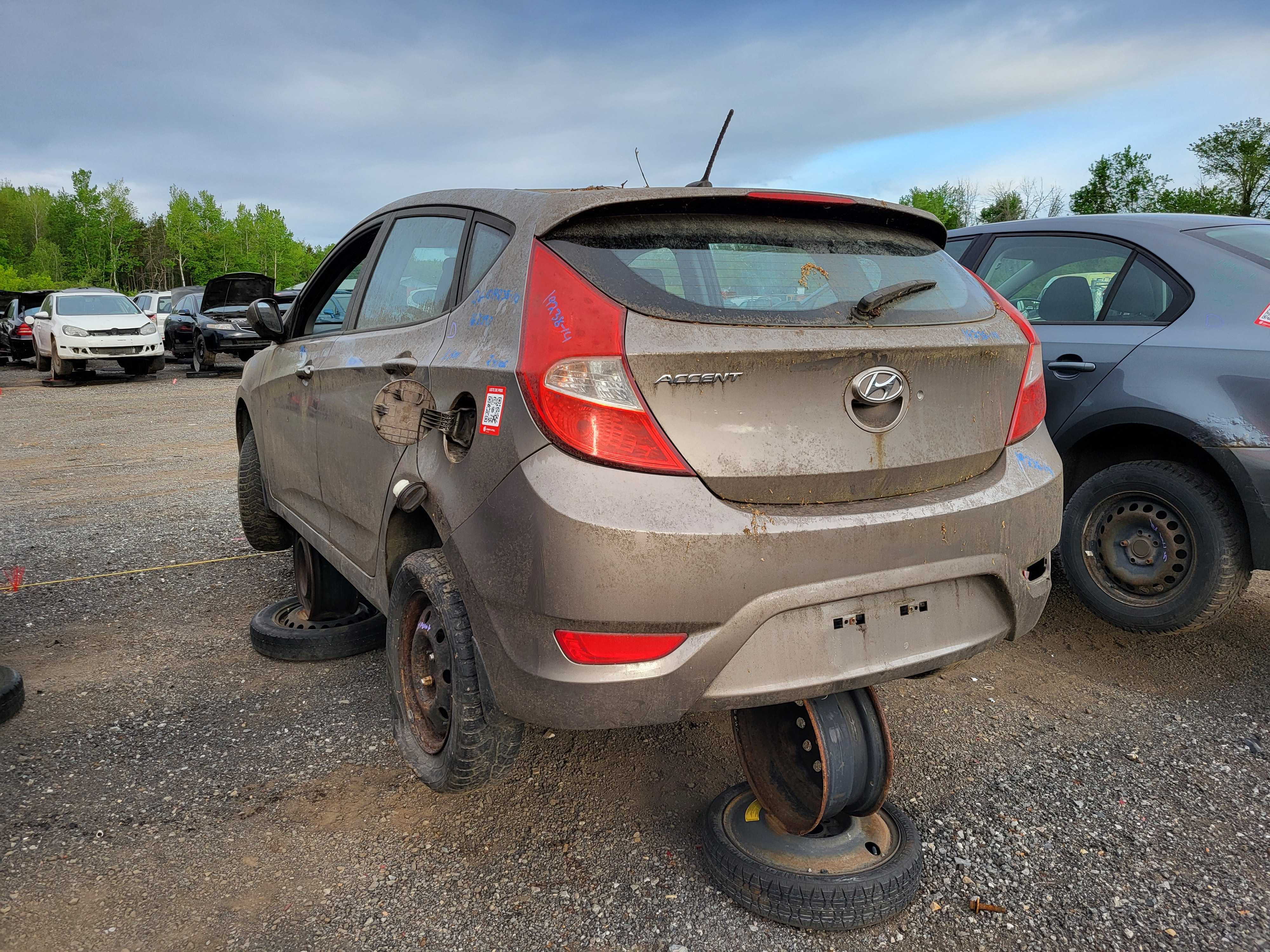 HYUNDAI ACCENT 2014