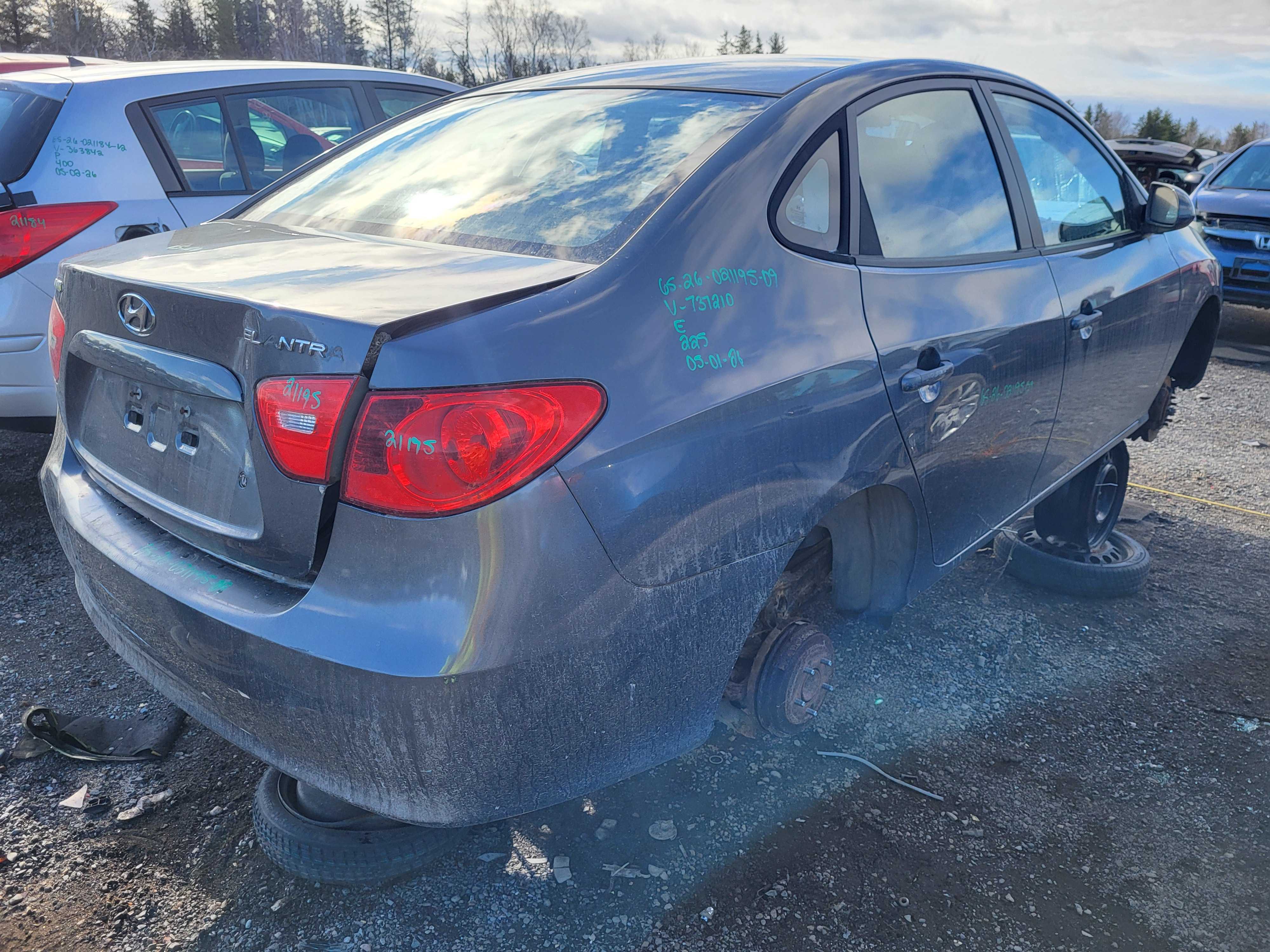 HYUNDAI ELANTRA 2009