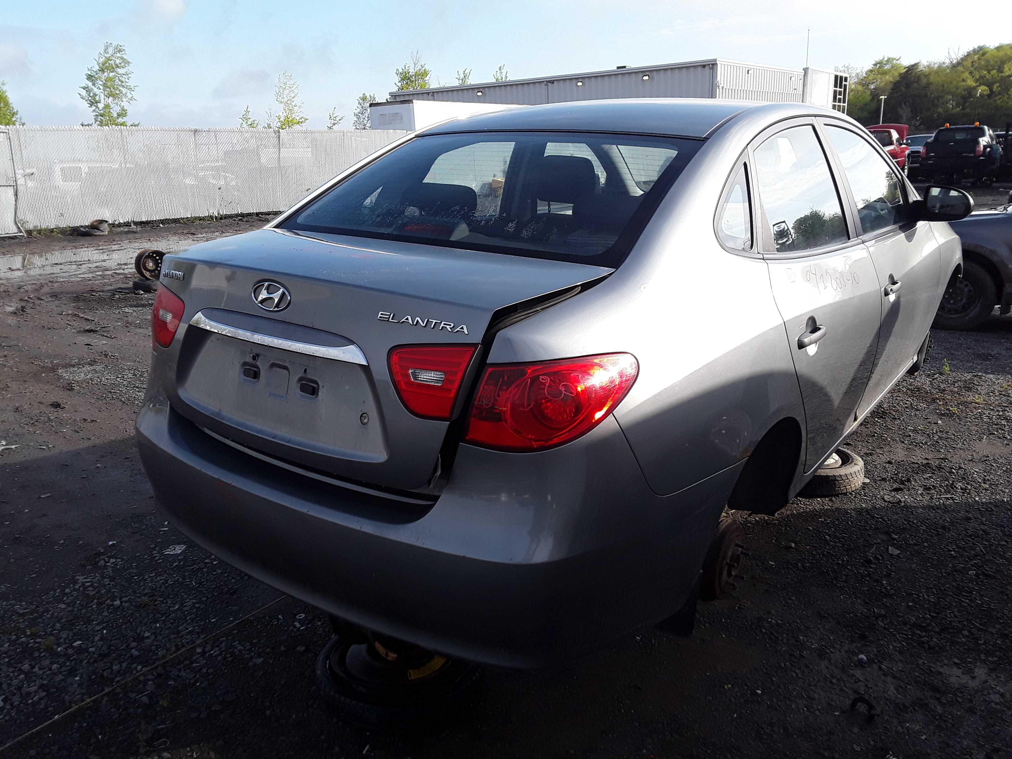 HYUNDAI ELANTRA 2010