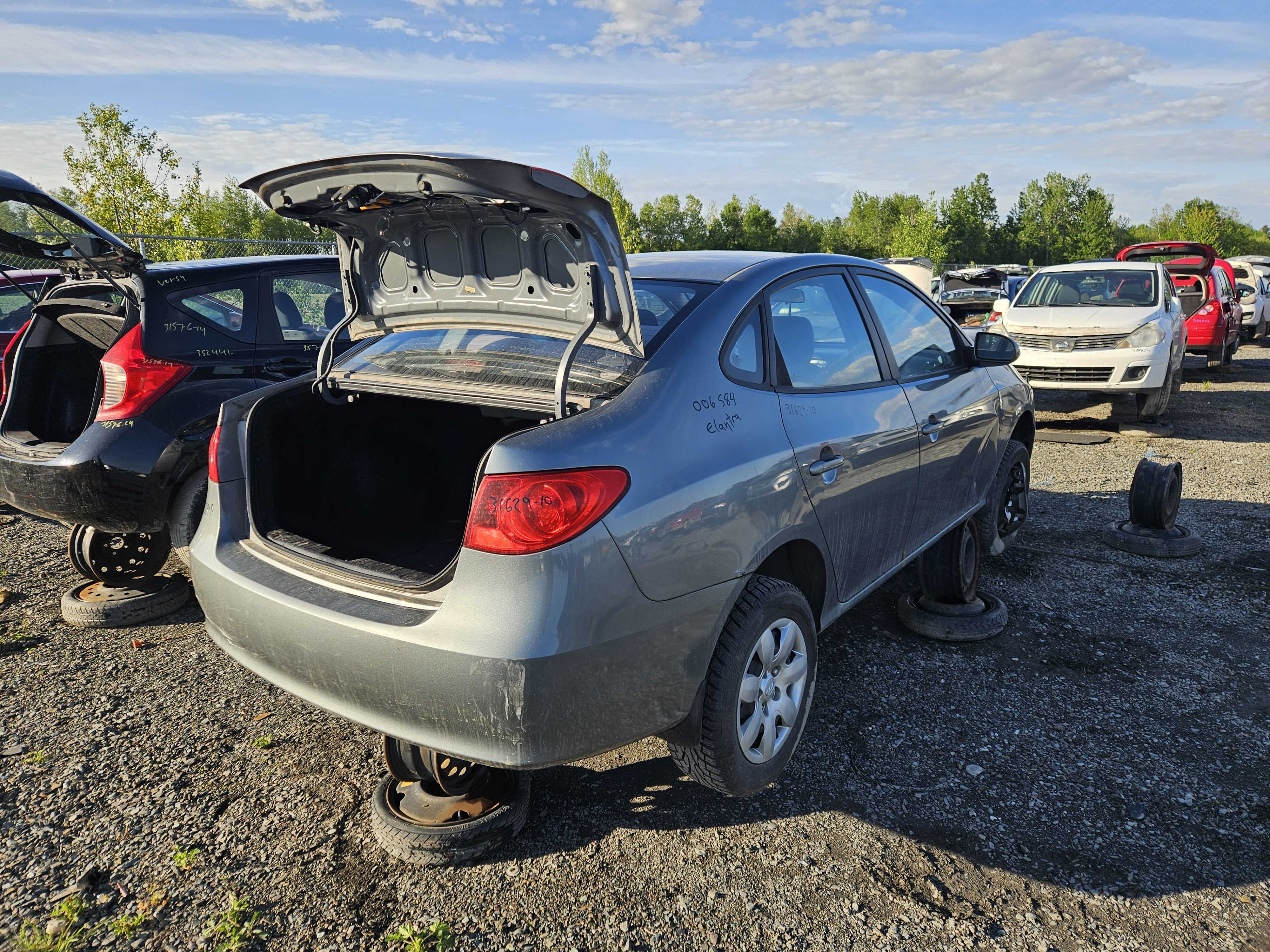 HYUNDAI ELANTRA 2010