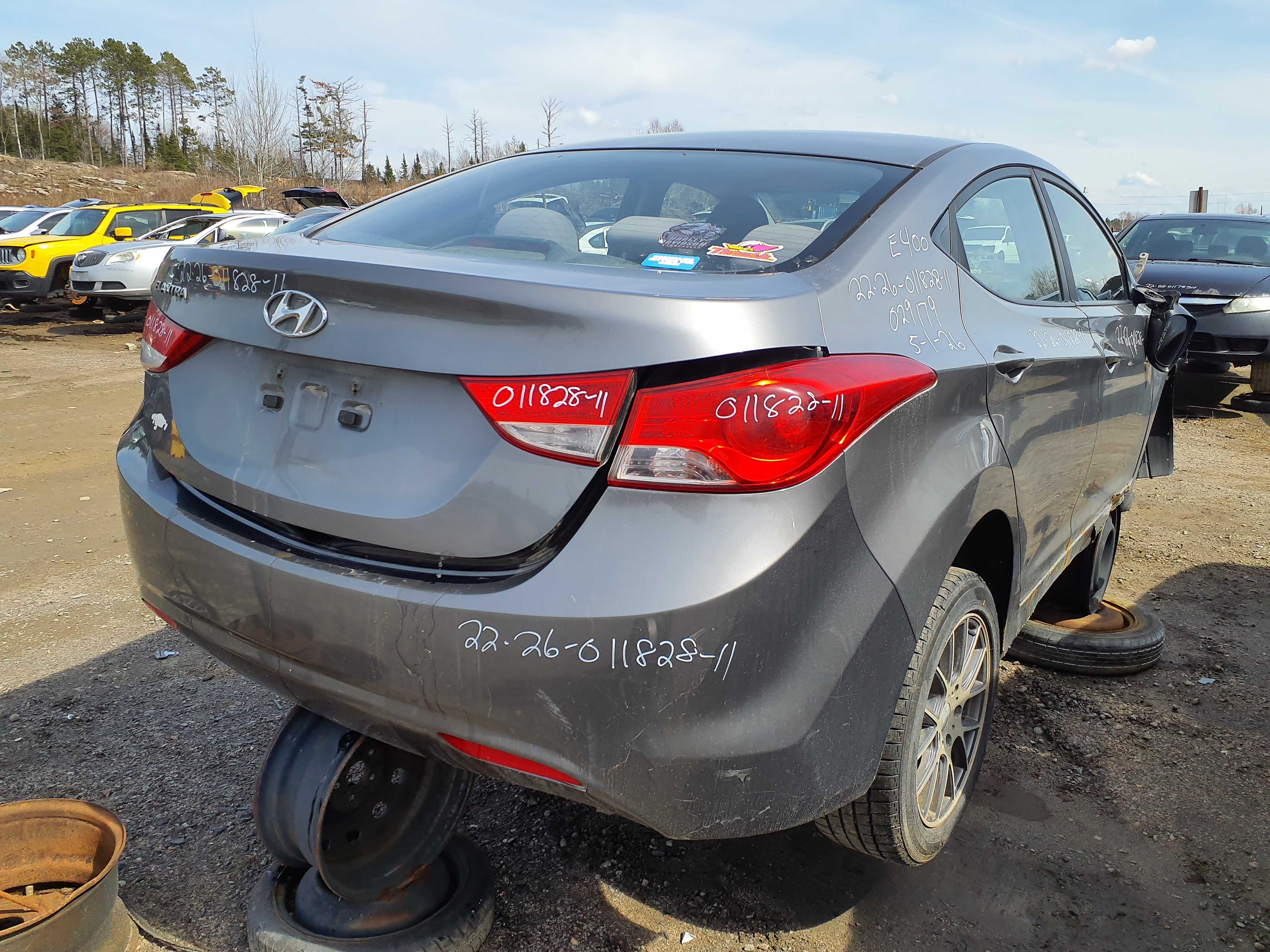 HYUNDAI ELANTRA 2011