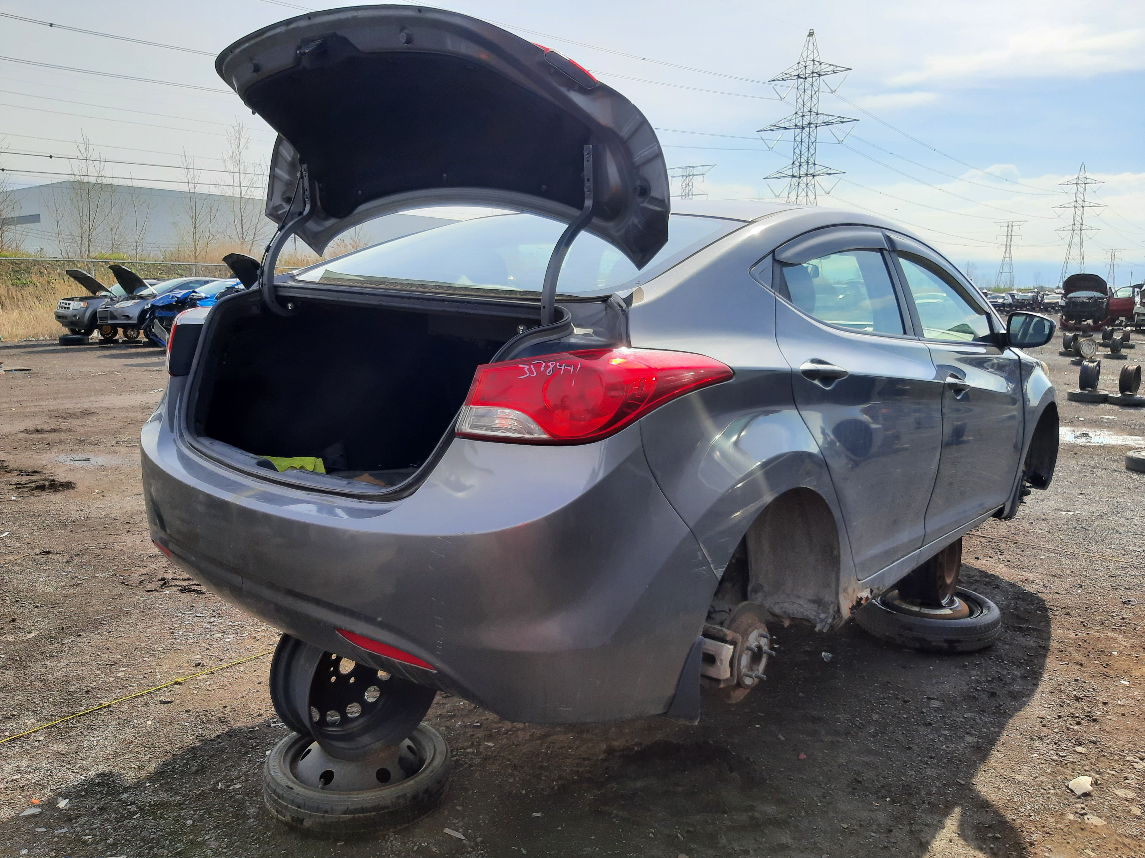 HYUNDAI ELANTRA 2011