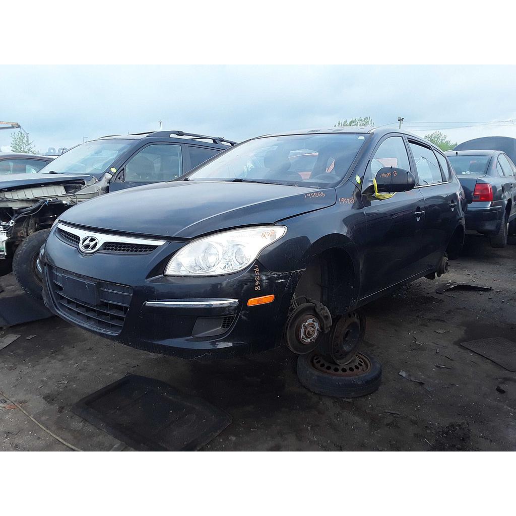 HYUNDAI ELANTRA 2011