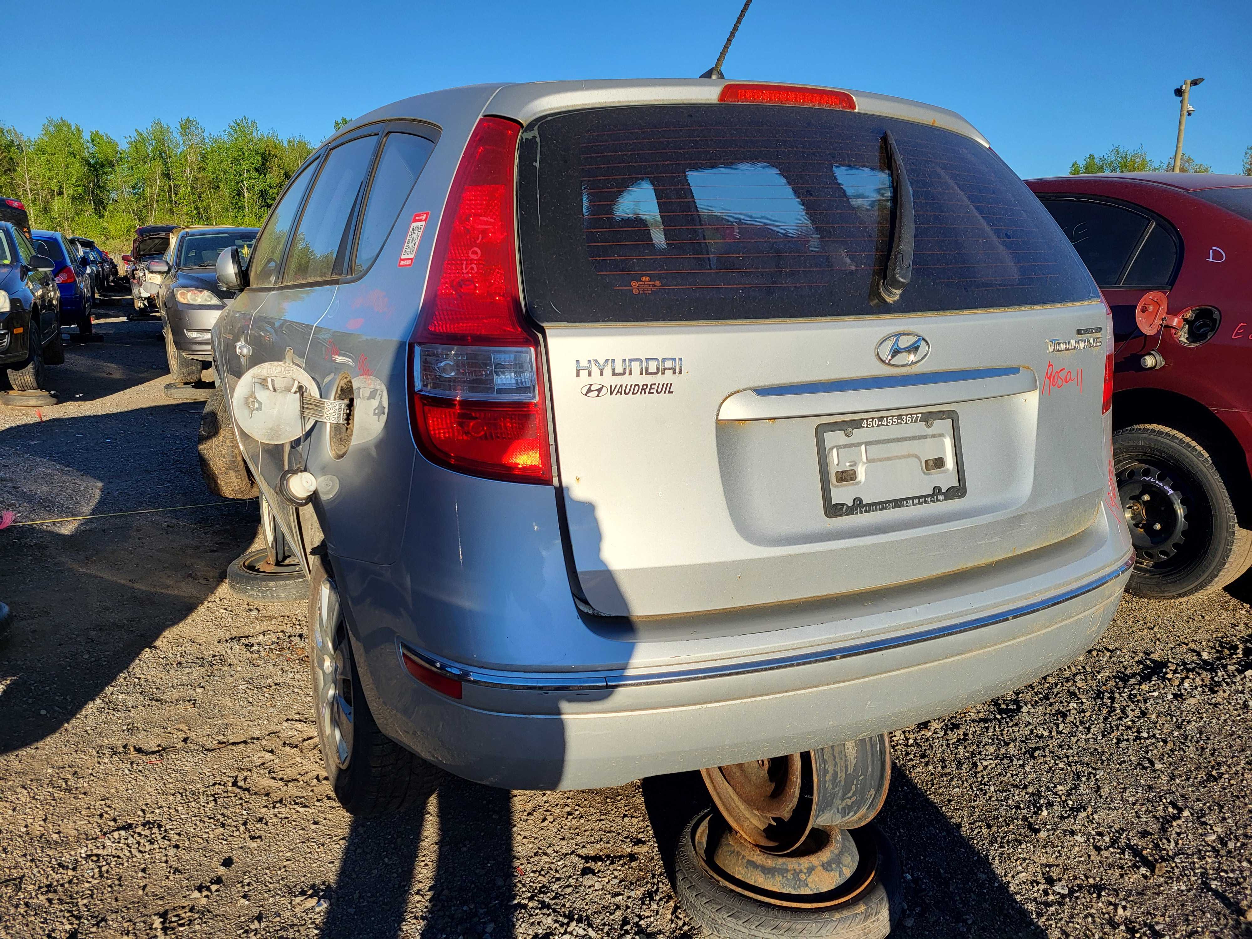 HYUNDAI ELANTRA 2011