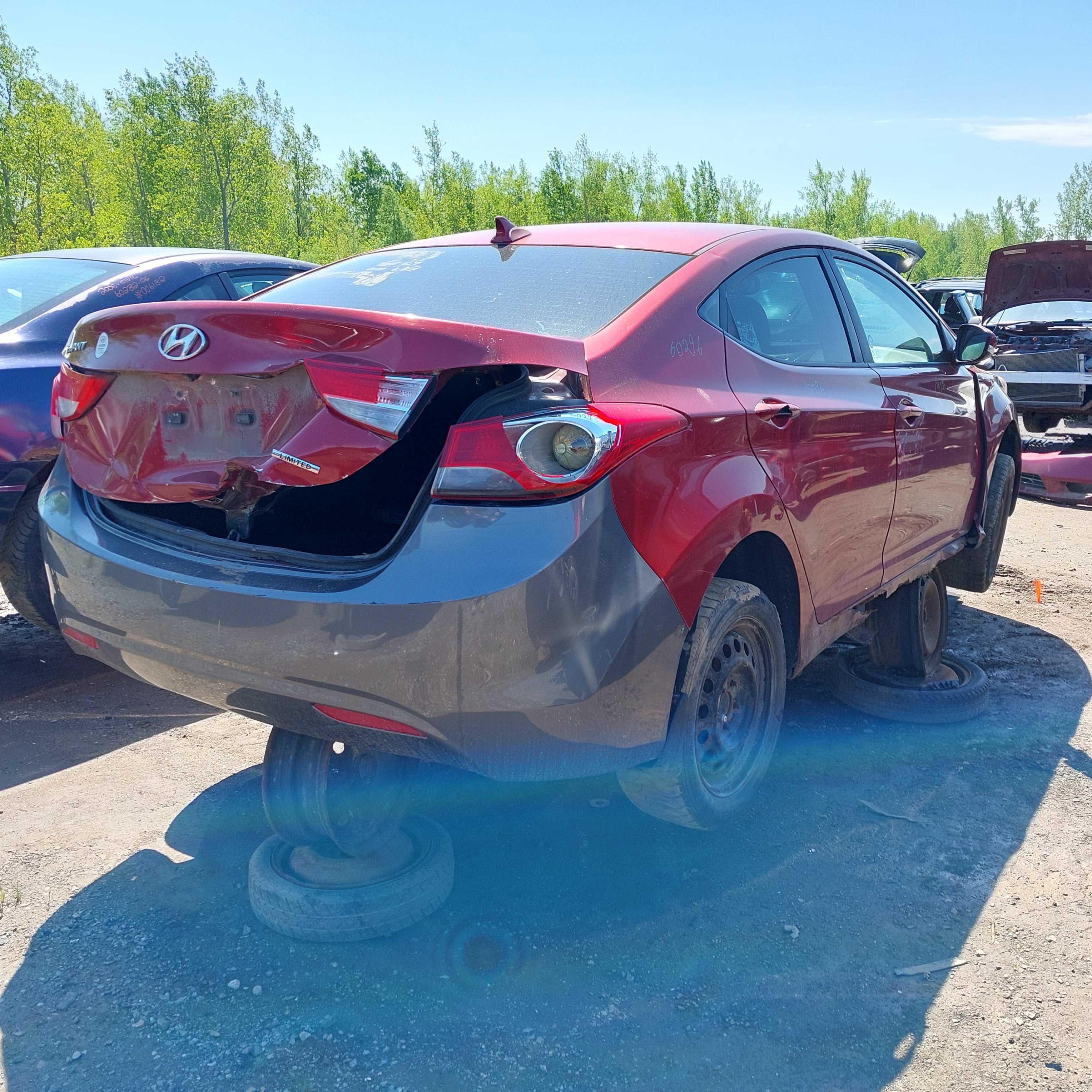 HYUNDAI ELANTRA 2011