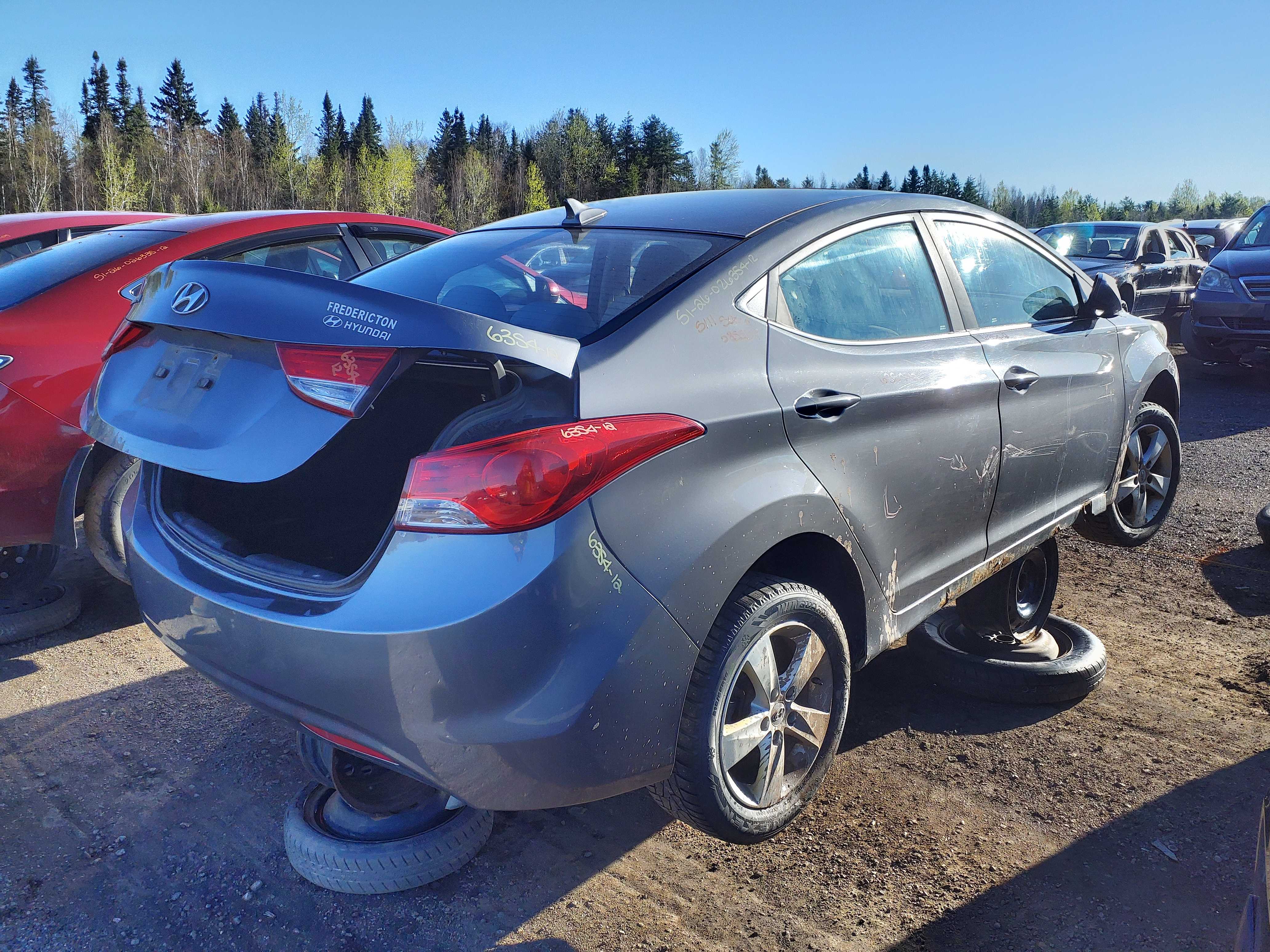 HYUNDAI ELANTRA 2012