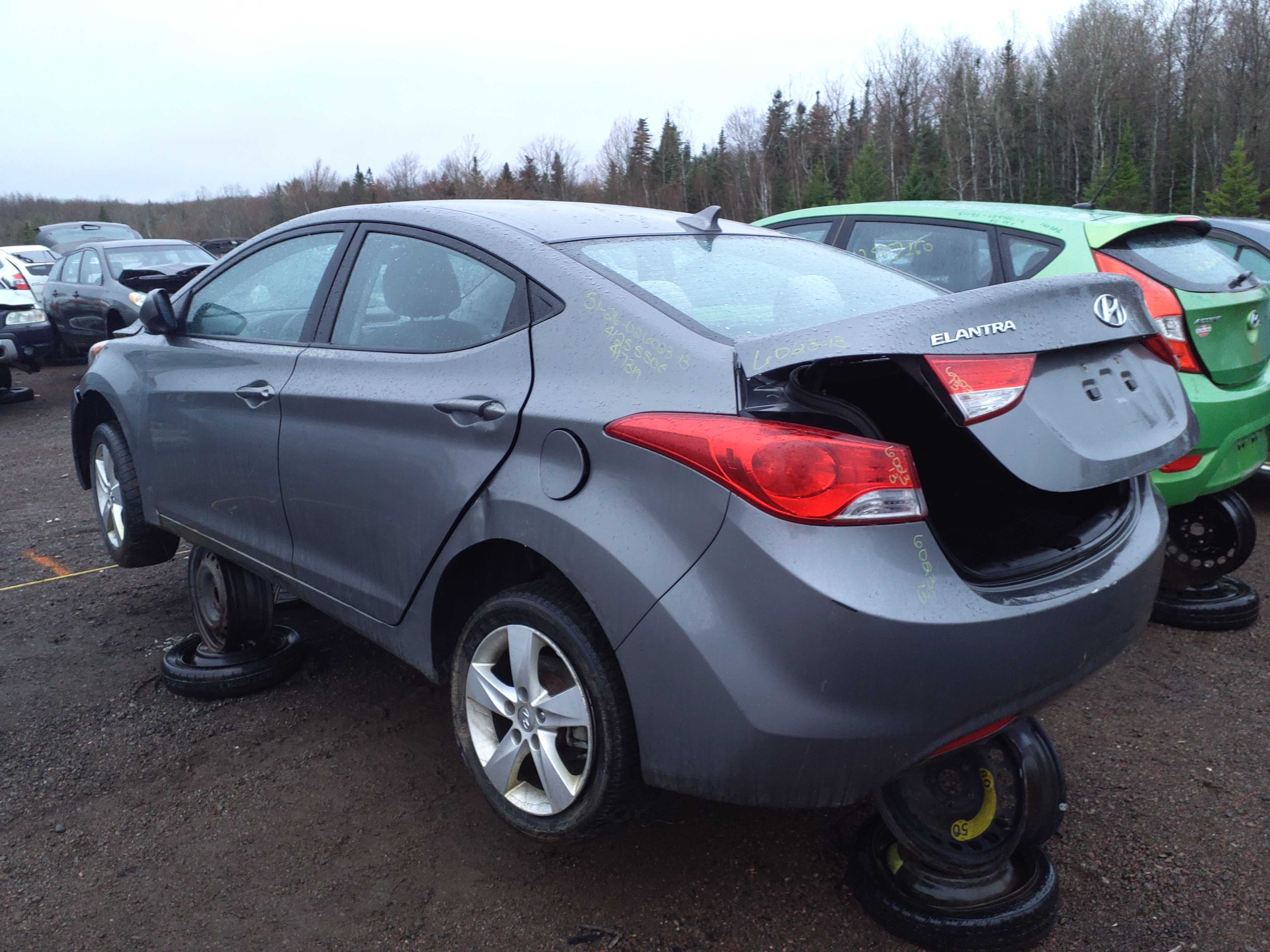 HYUNDAI ELANTRA 2013