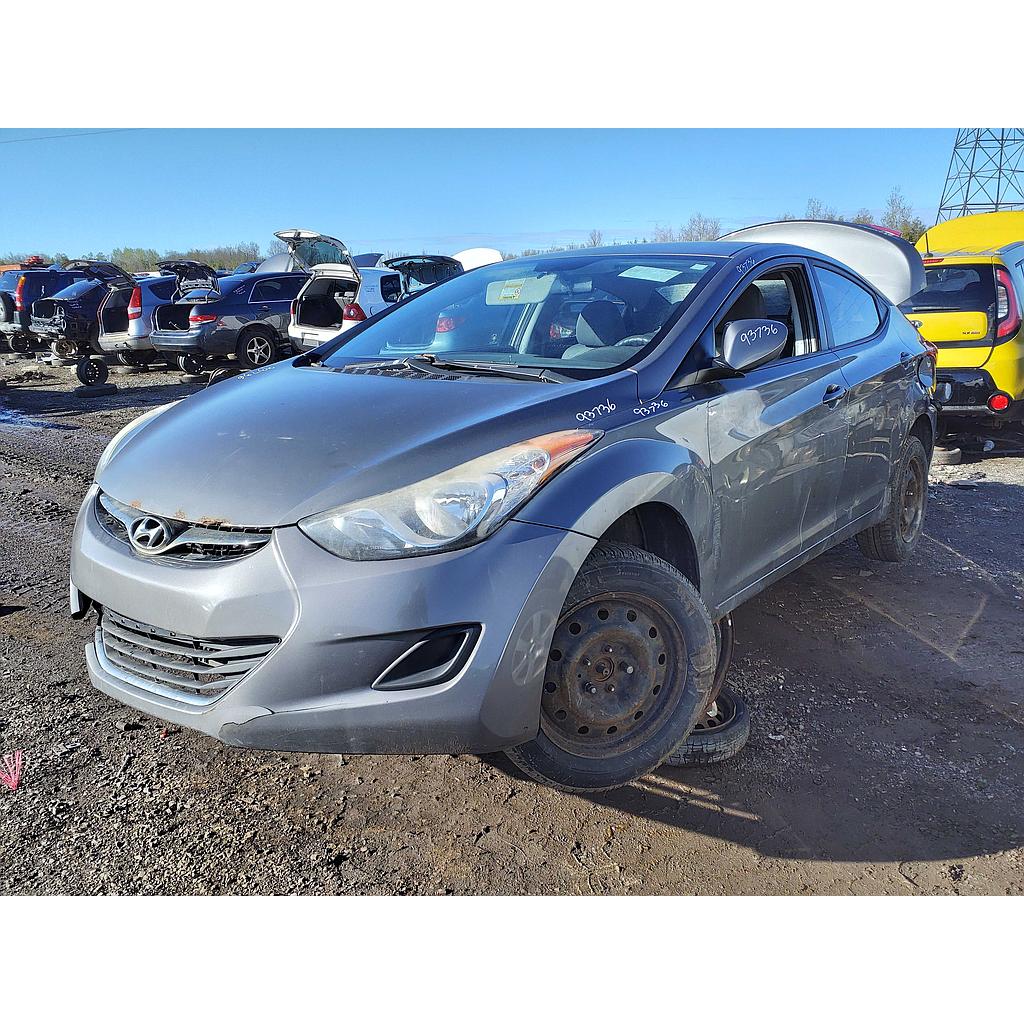 HYUNDAI ELANTRA 2013