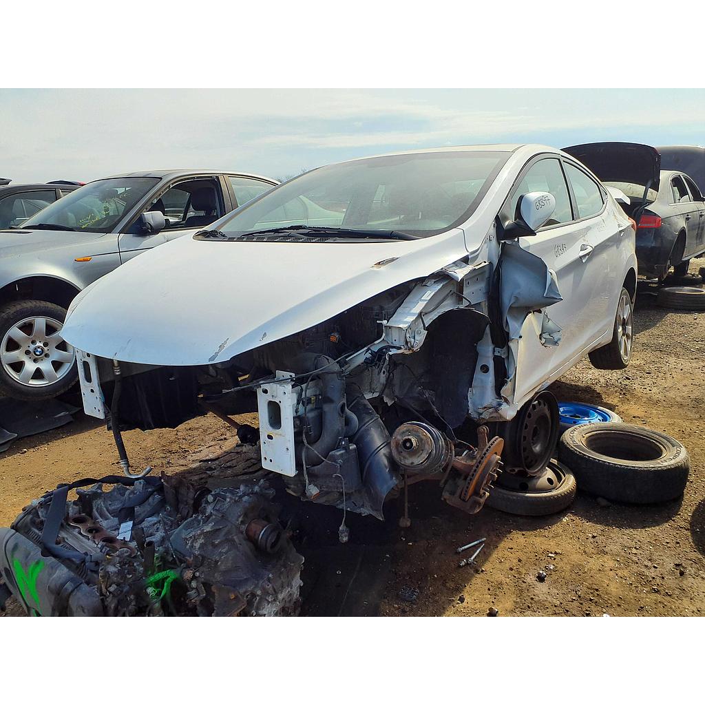 HYUNDAI ELANTRA 2013