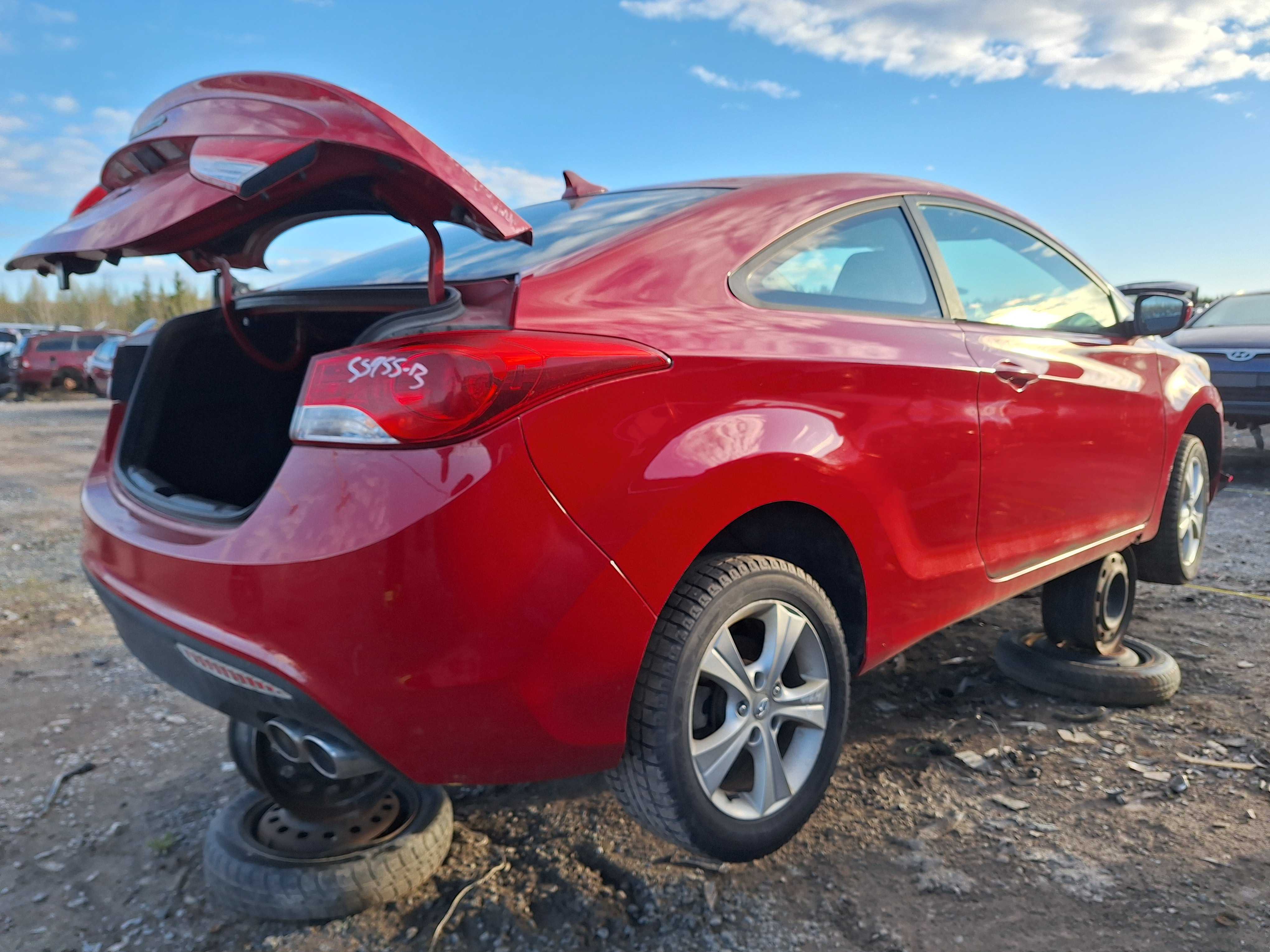 HYUNDAI ELANTRA 2013