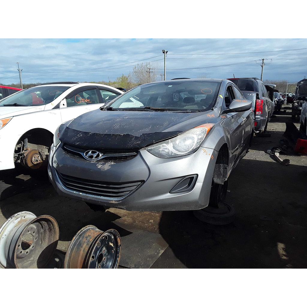 HYUNDAI ELANTRA 2013