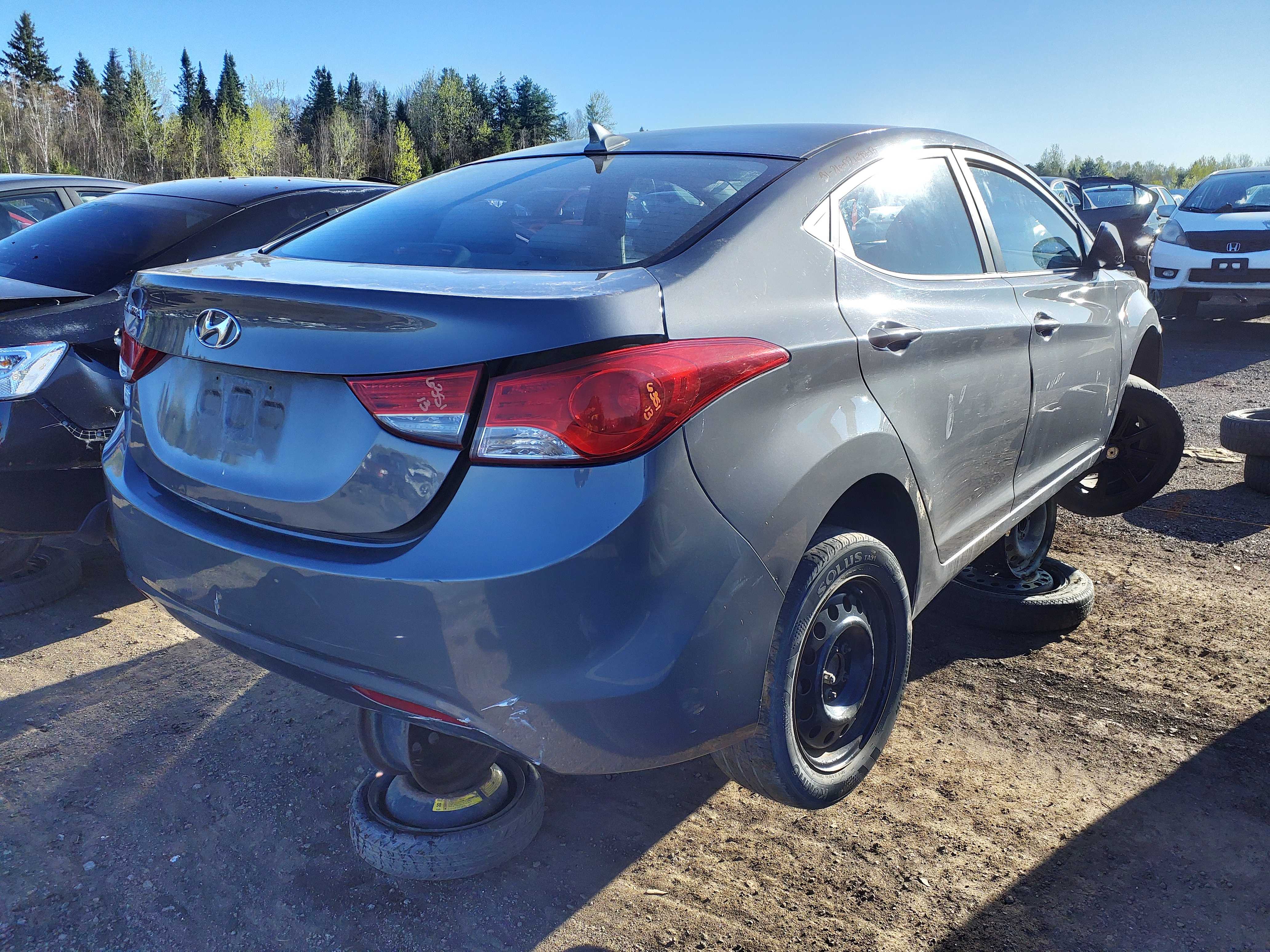 HYUNDAI ELANTRA 2013