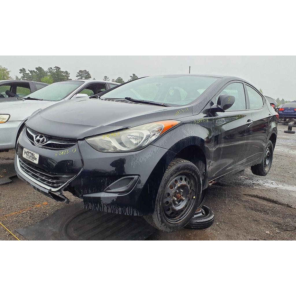 HYUNDAI ELANTRA 2013
