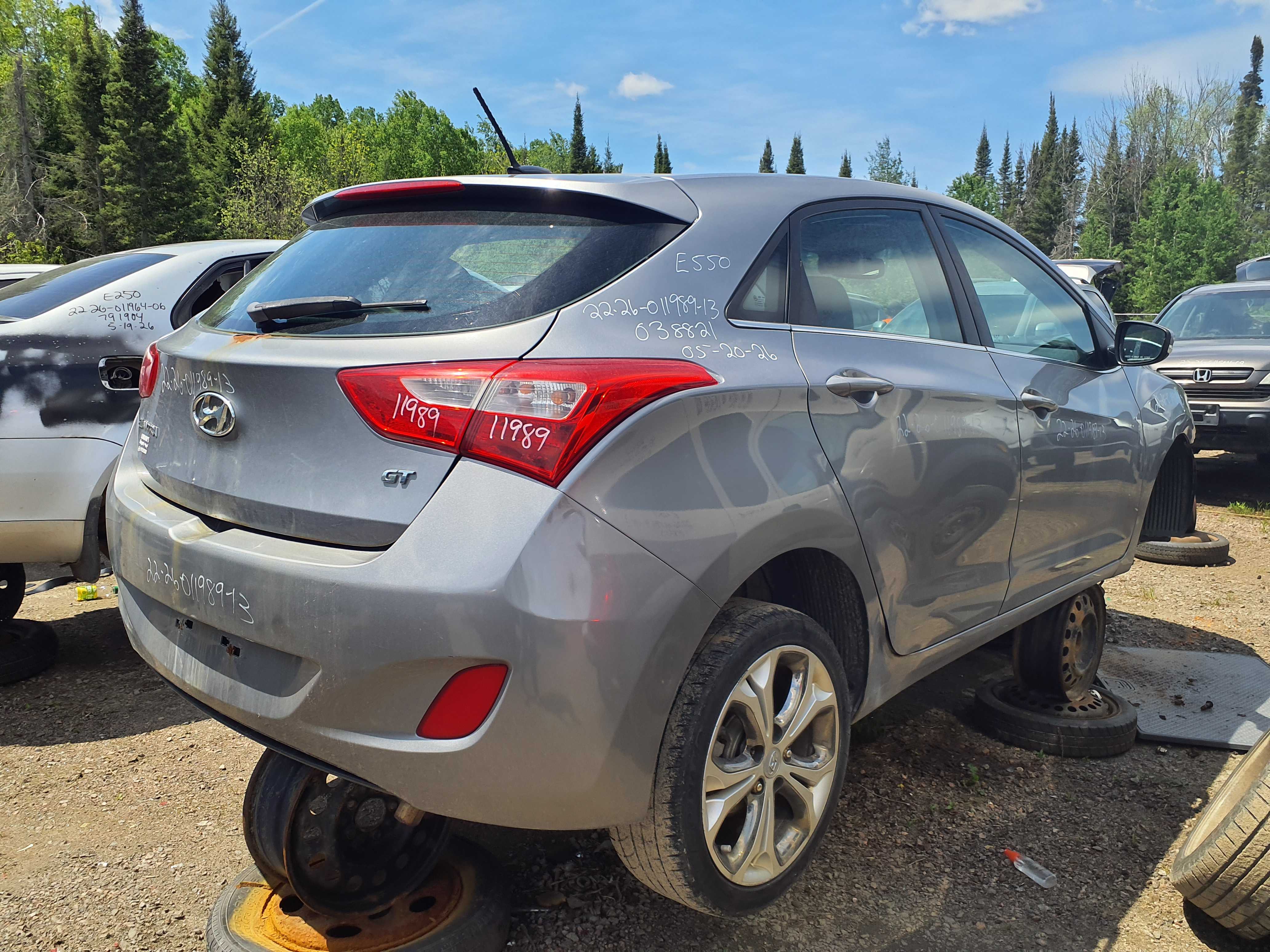 HYUNDAI ELANTRA 2013